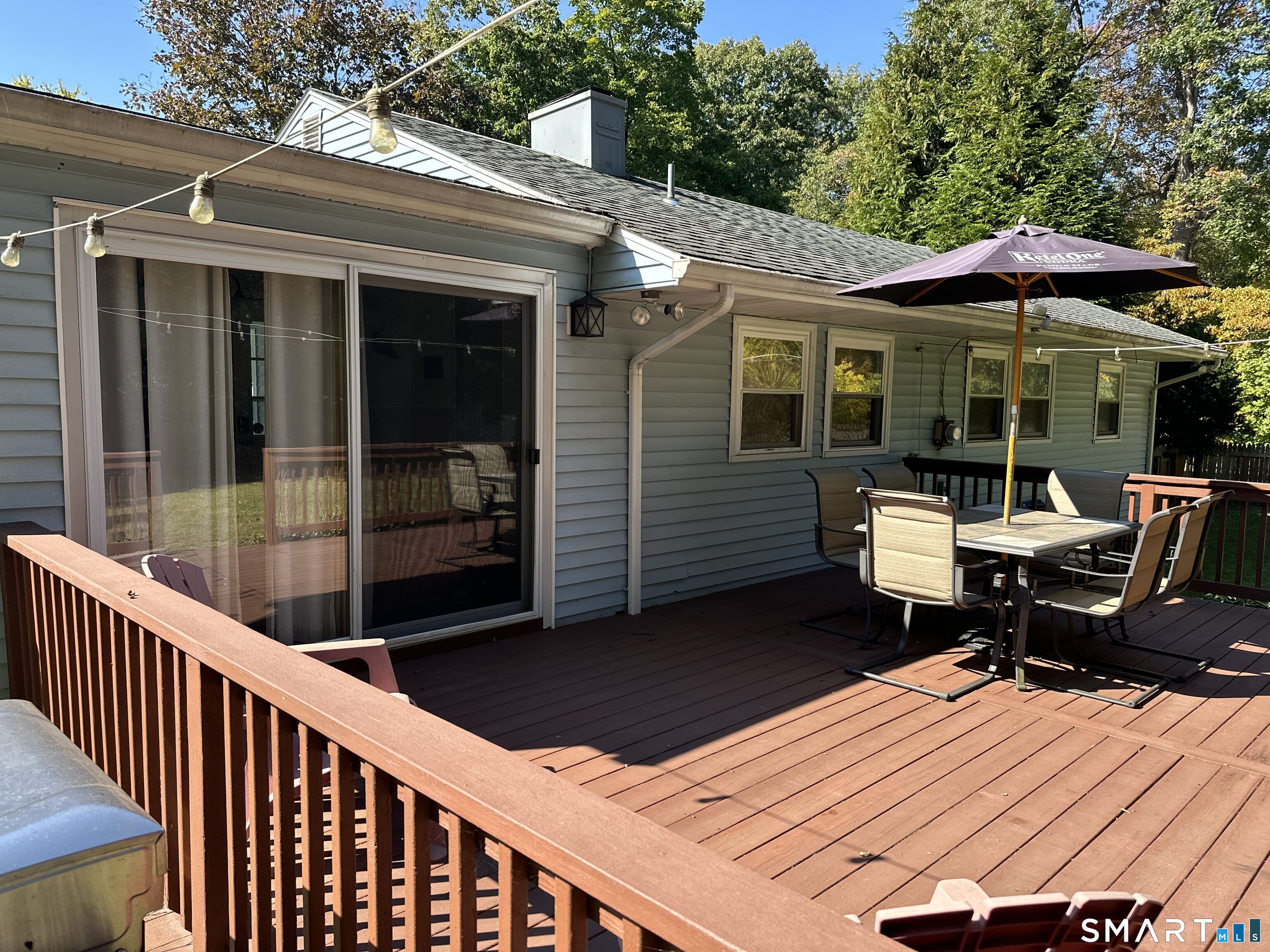 Photo 3 of 16 Hickory Lane, Plainville, CT