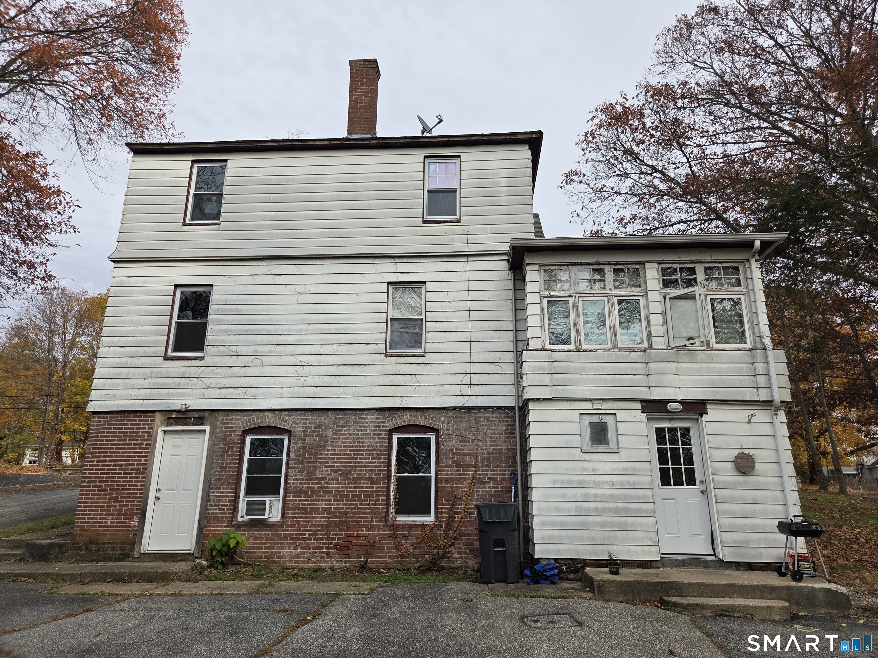 Homes for sale in Killingly, CT | 133 Maple St, Killingly, CT 06239 | MLS# 24137339