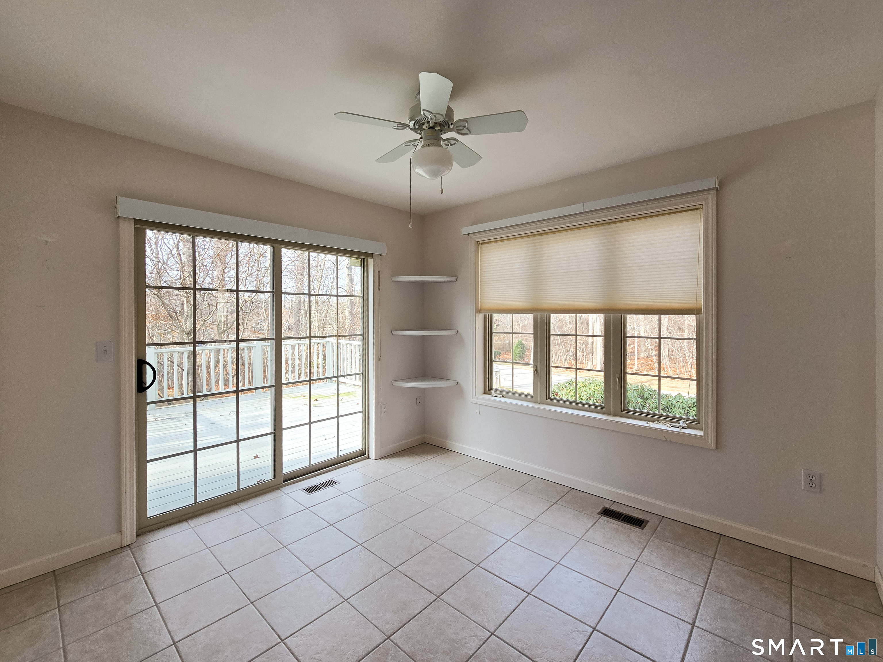 1 Bittersweet, East Lyme, 06357, 3 Bedrooms Bedrooms, 0 ,2 BathroomsBathrooms,Condo/co-op For Sale,For Sale,Bittersweet,0,24138543