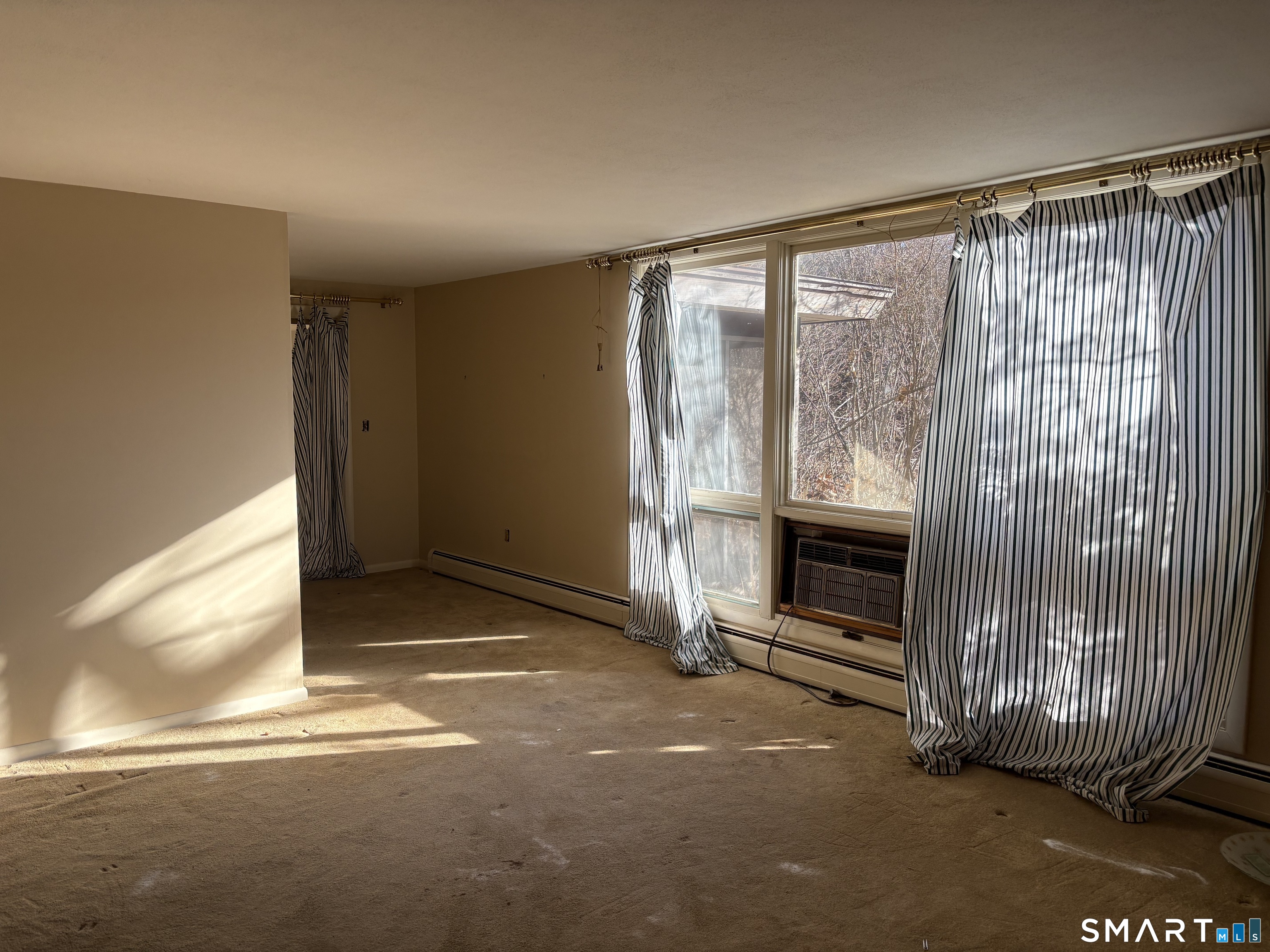 Photo 4 of 274 South Street, Vernon, CT