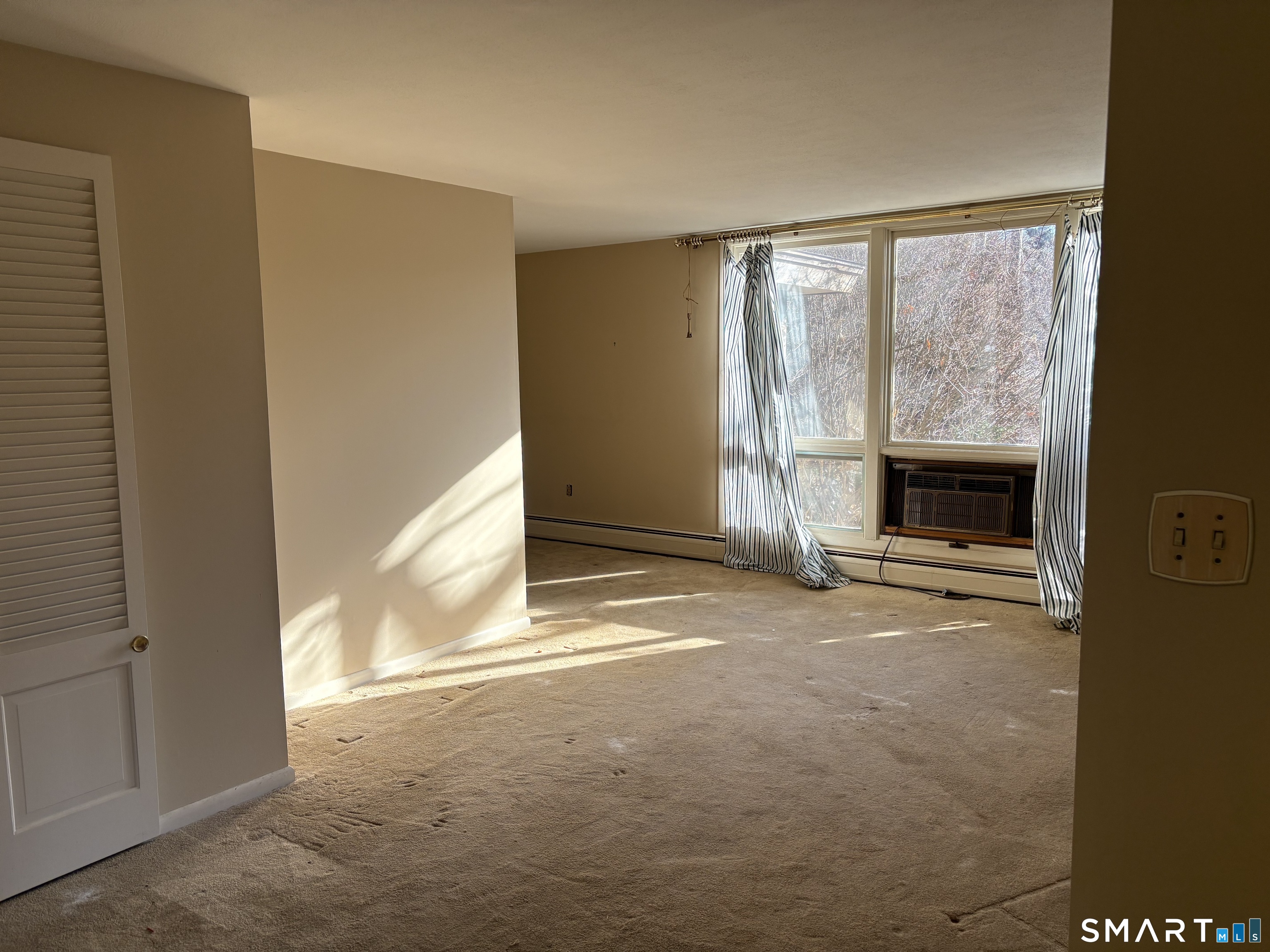 Photo 5 of 274 South Street, Vernon, CT