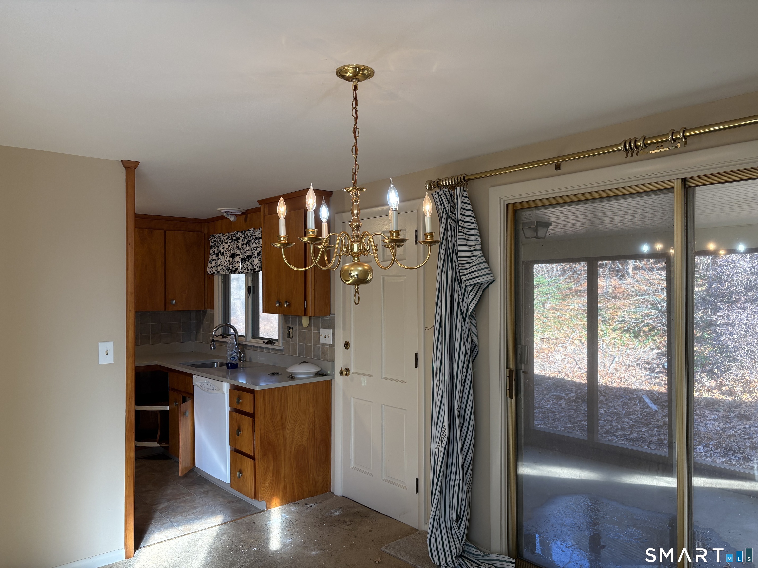 Photo 7 of 274 South Street, Vernon, CT