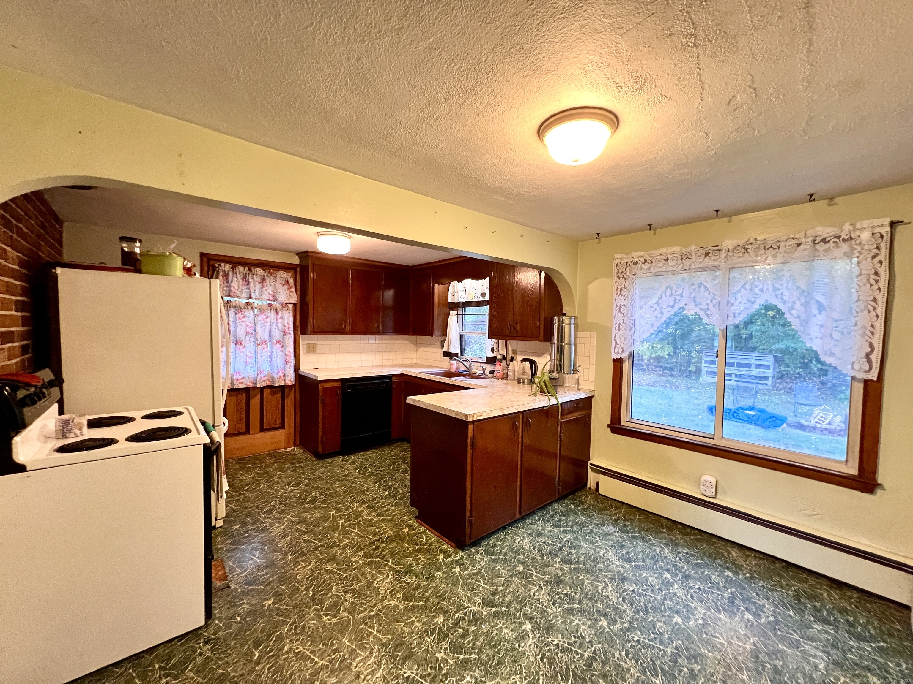 Photo 2 of 11 Woodland Drive, Windham, CT