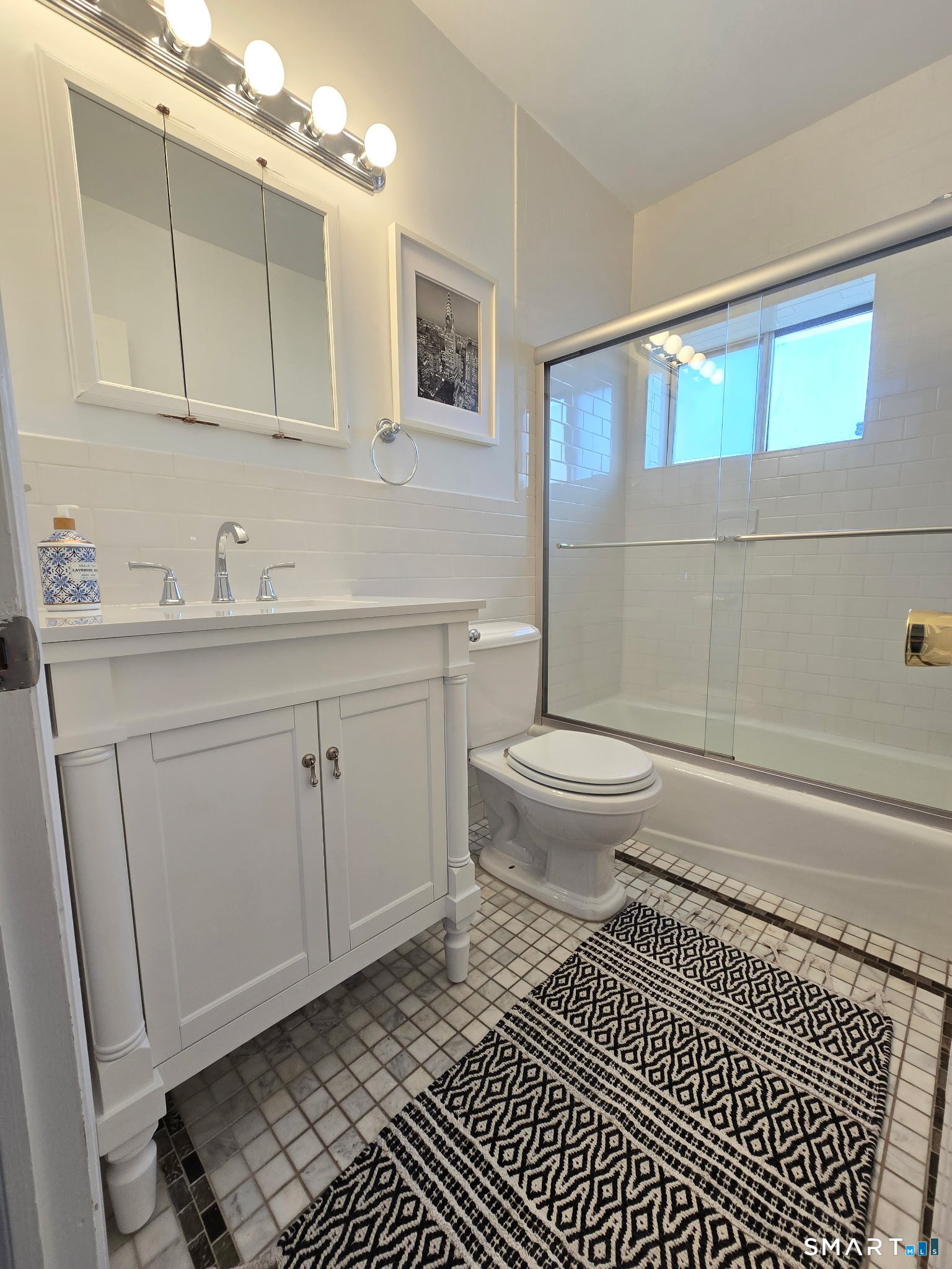 Photo 13 of 15 Victory Street, Stamford, CT