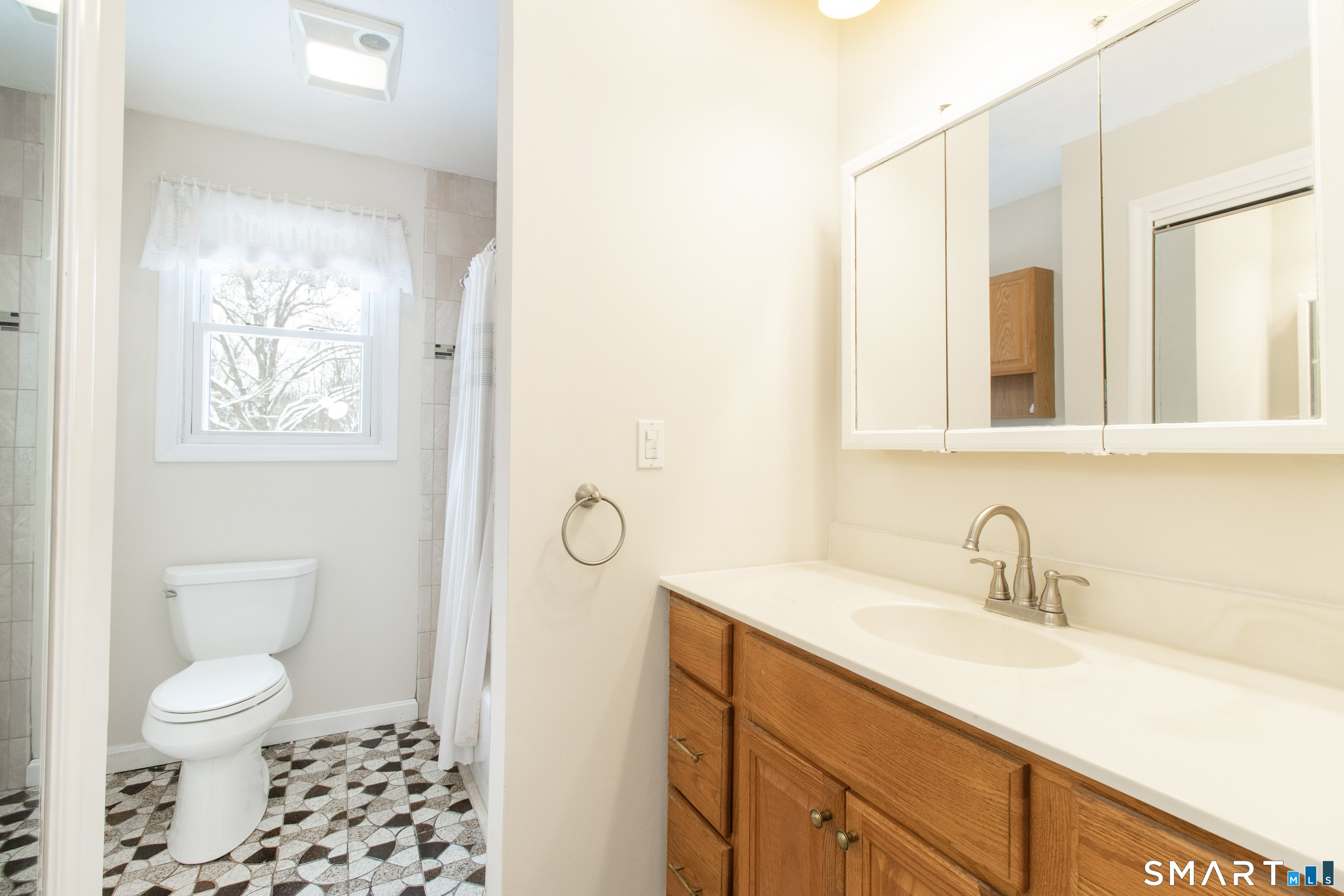 Photo 20 of 68 Woodhouse Avenue, North Branford, CT