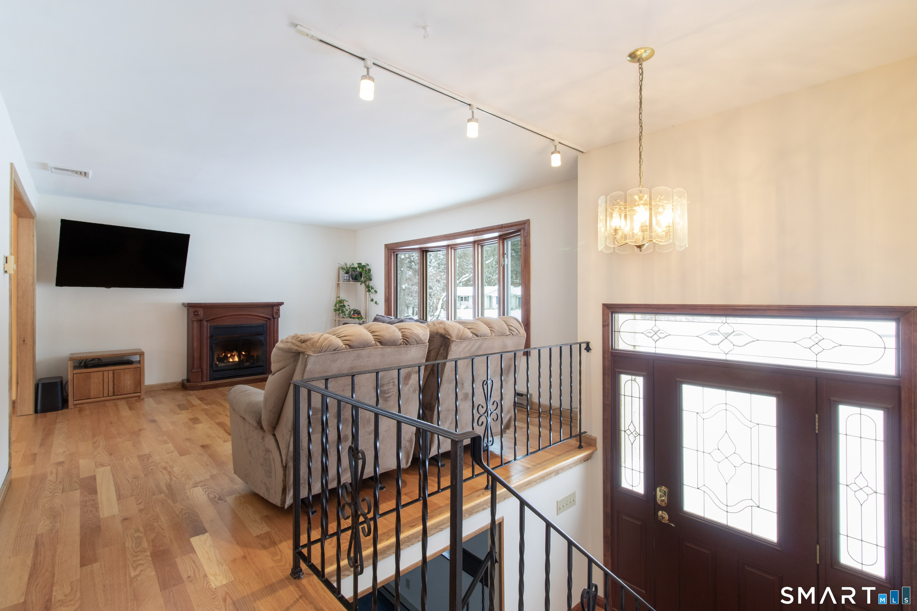 Photo 25 of 68 Woodhouse Avenue, North Branford, CT