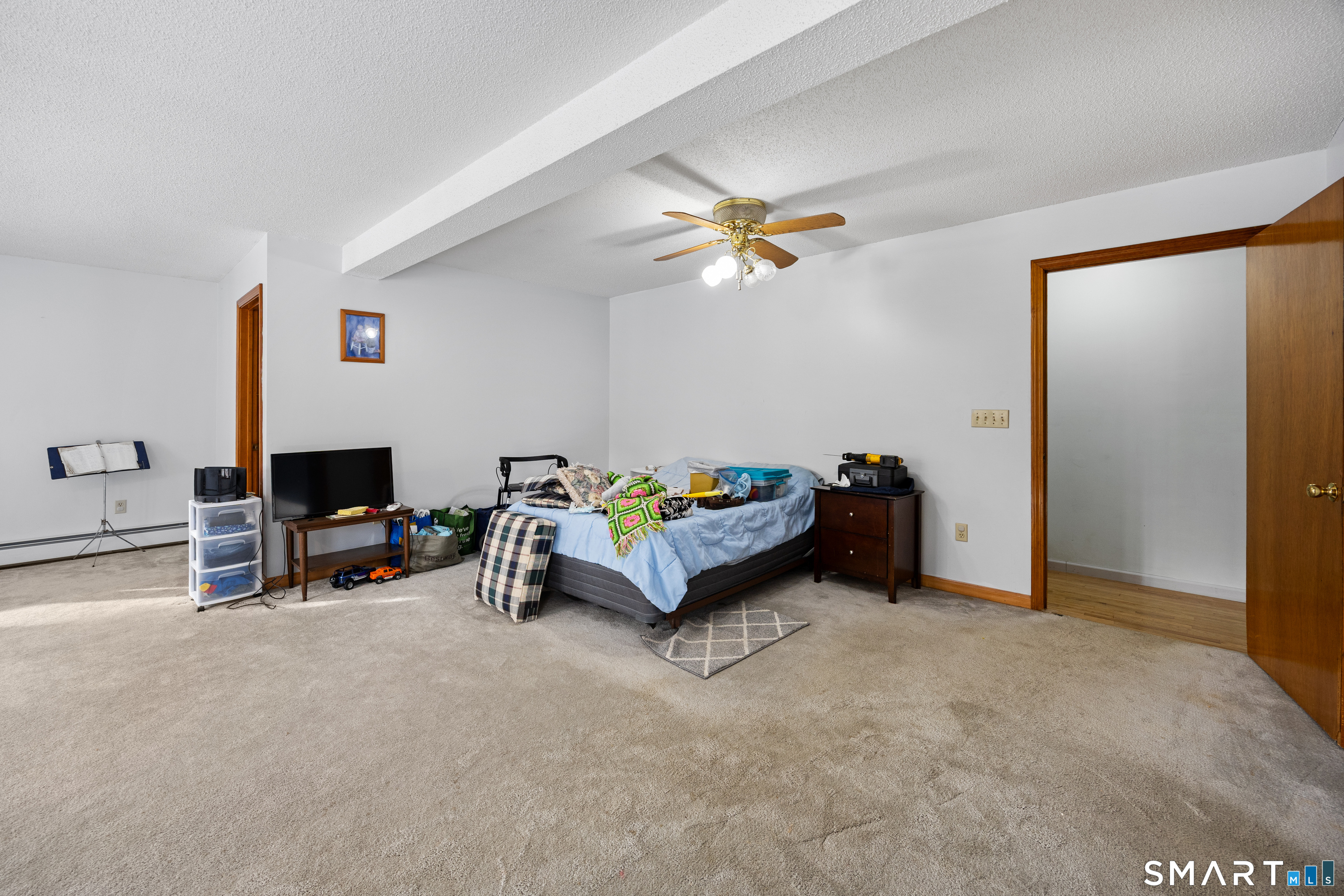 Photo 10 of 962 Shuttle Meadow Road, Southington, CT