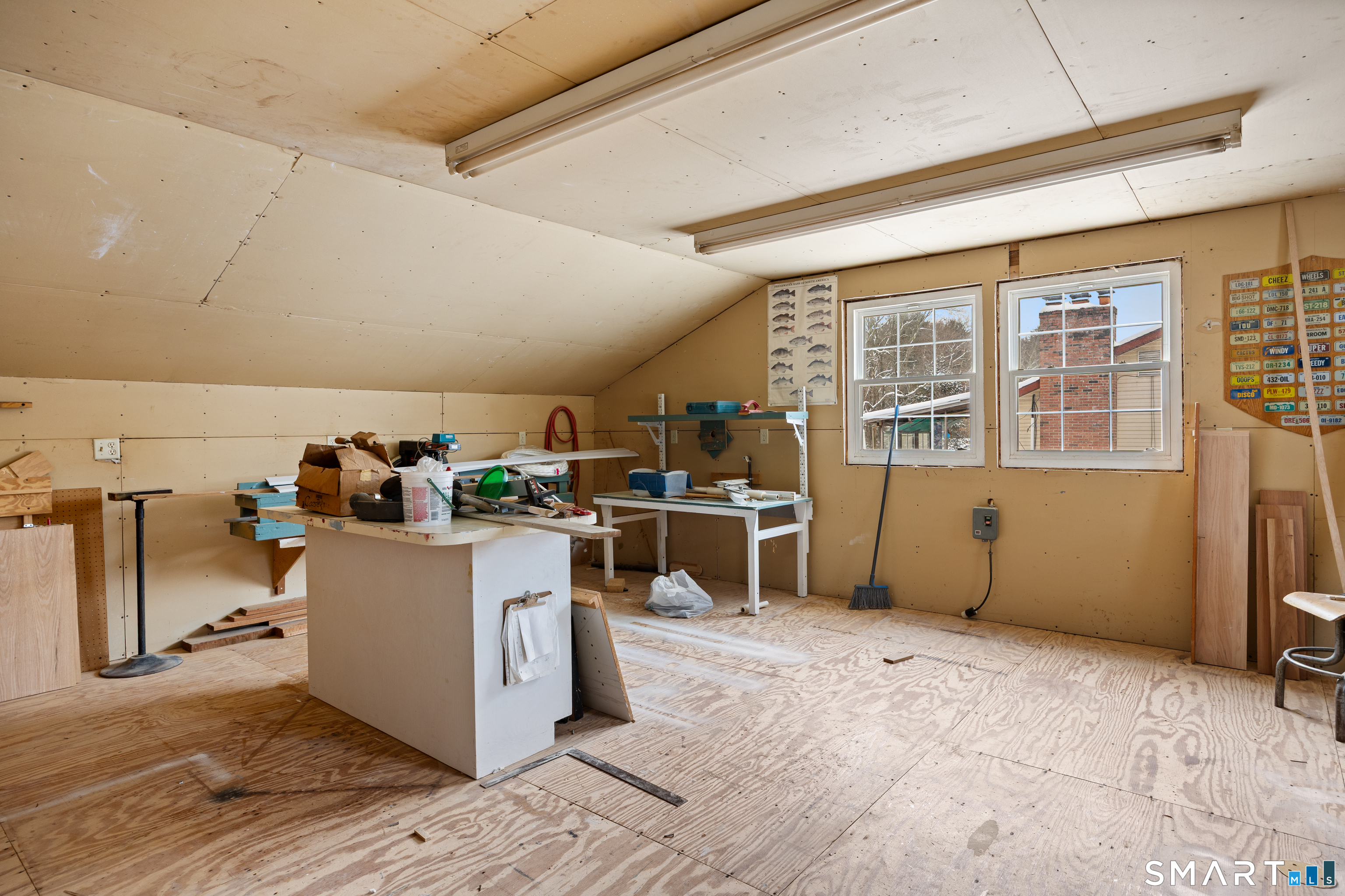 Photo 19 of 962 Shuttle Meadow Road, Southington, CT