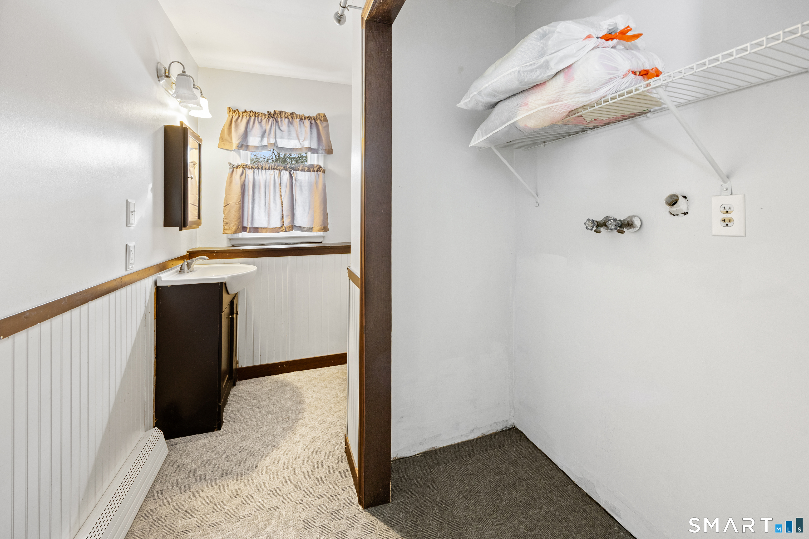 Photo 31 of 962 Shuttle Meadow Road, Southington, CT