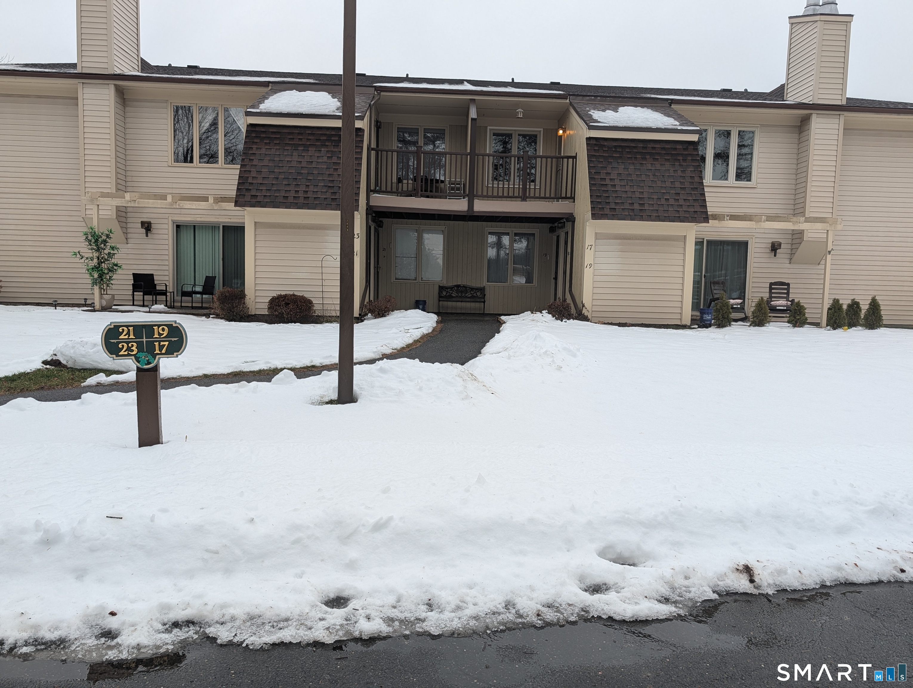 Homes for sale in Rocky Hill, CT | 17 Little Oak Ln #17, Rocky Hill, CT 06067 | MLS# 24146337