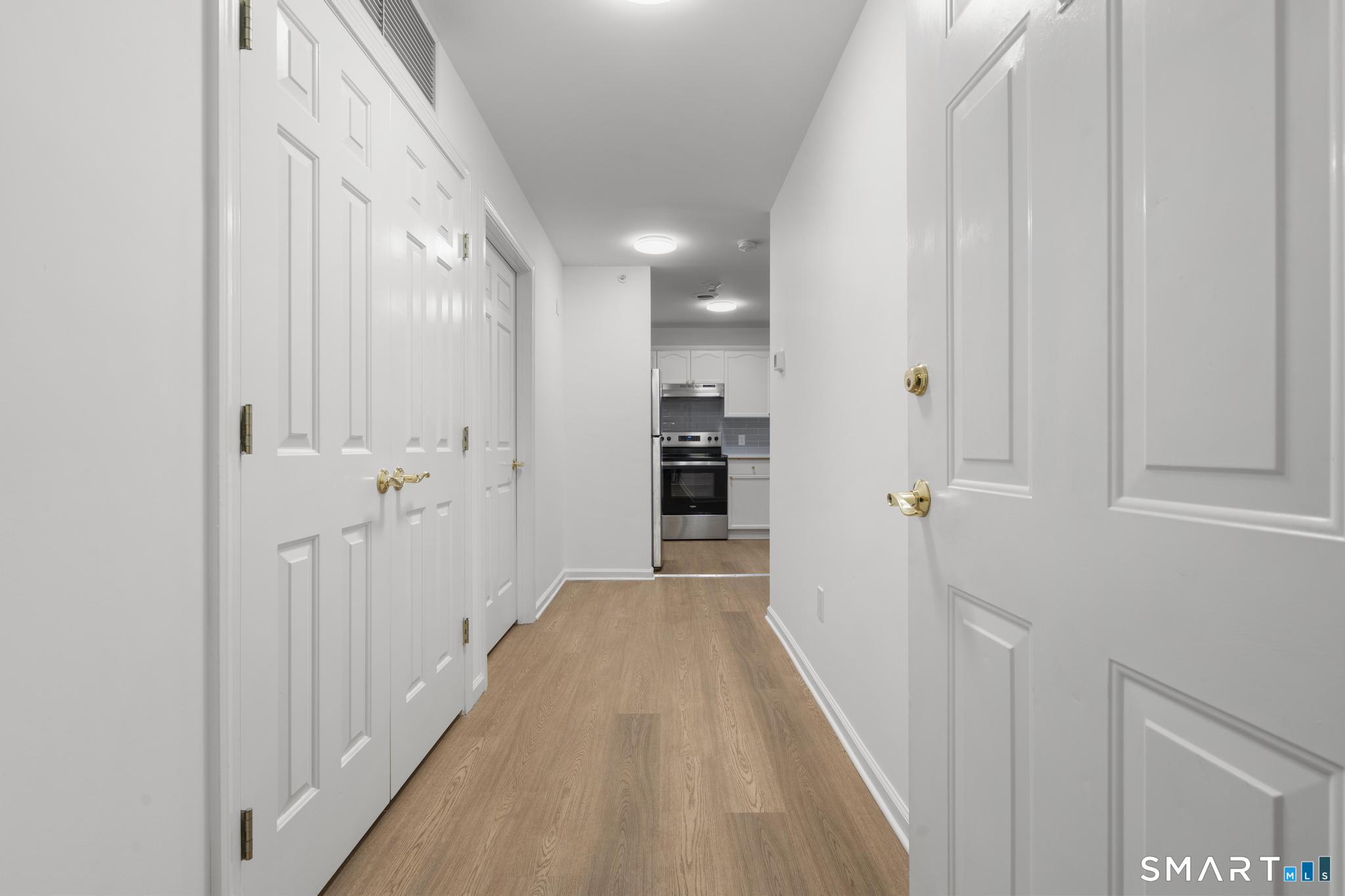 Photo 17 of 468 Main Street, East Lyme, CT