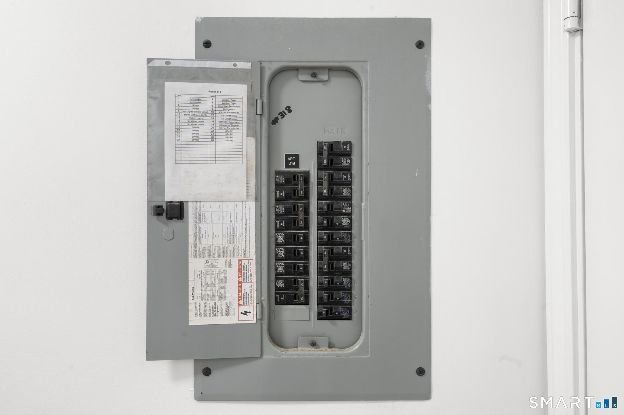 Photo 18 of 468 Main Street, East Lyme, CT