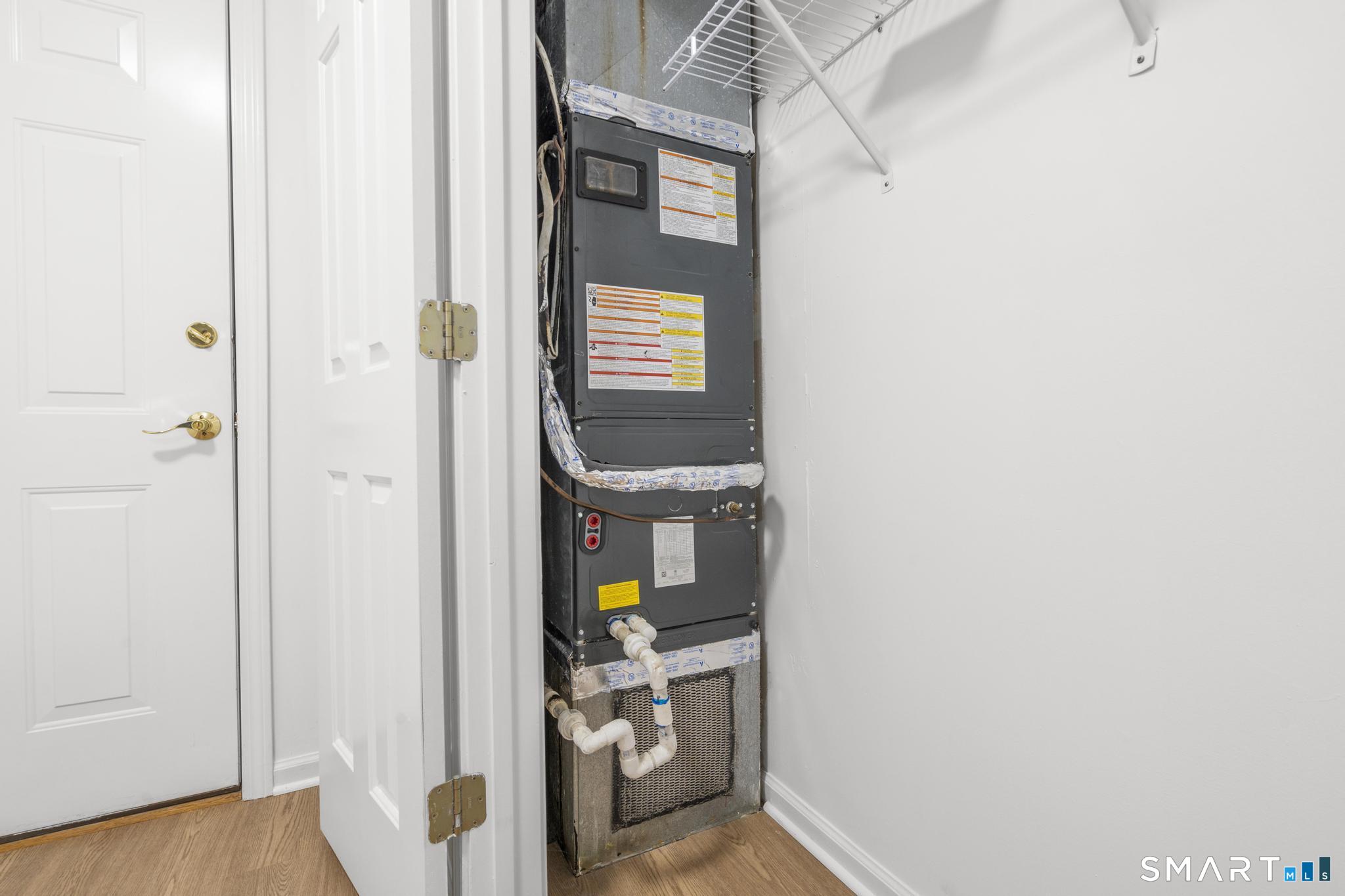 Photo 19 of 468 Main Street, East Lyme, CT