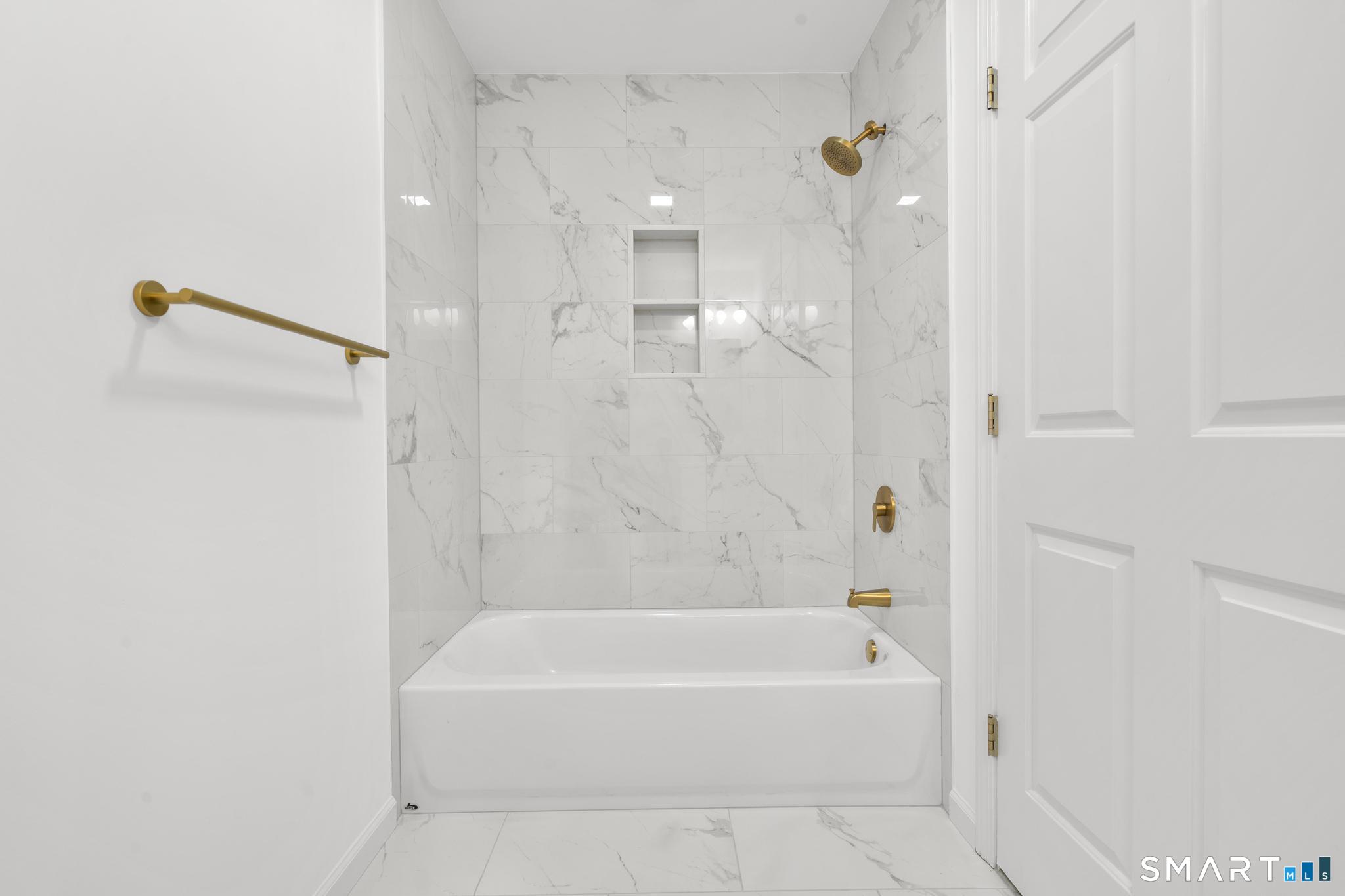 Photo 21 of 468 Main Street, East Lyme, CT