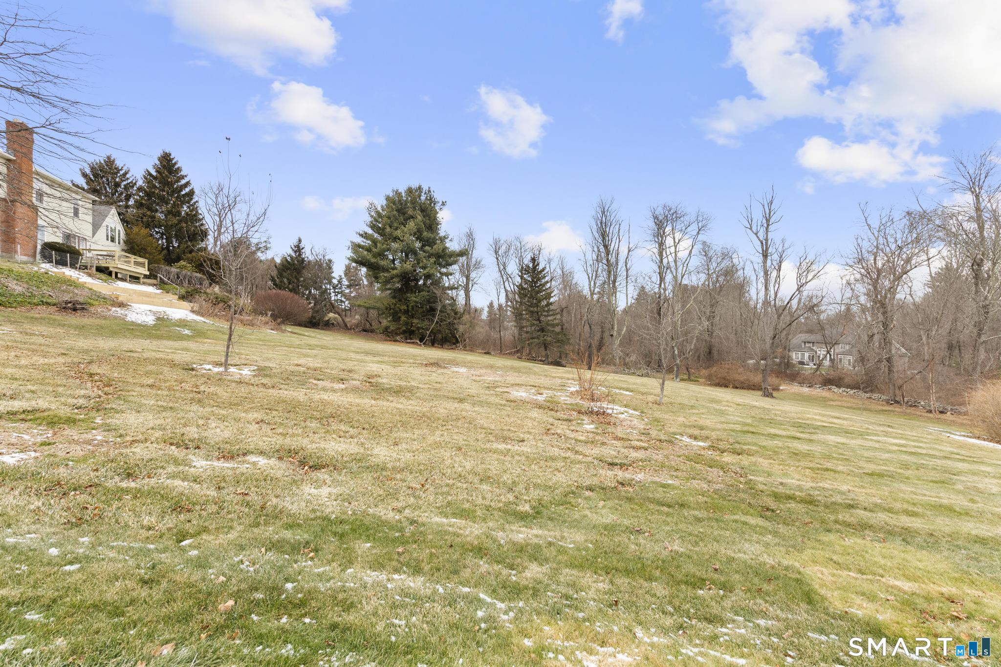 Homes for sale in Middlebury, CT | 84 Munson Rd, Middlebury, CT 06762 | MLS# 24145916