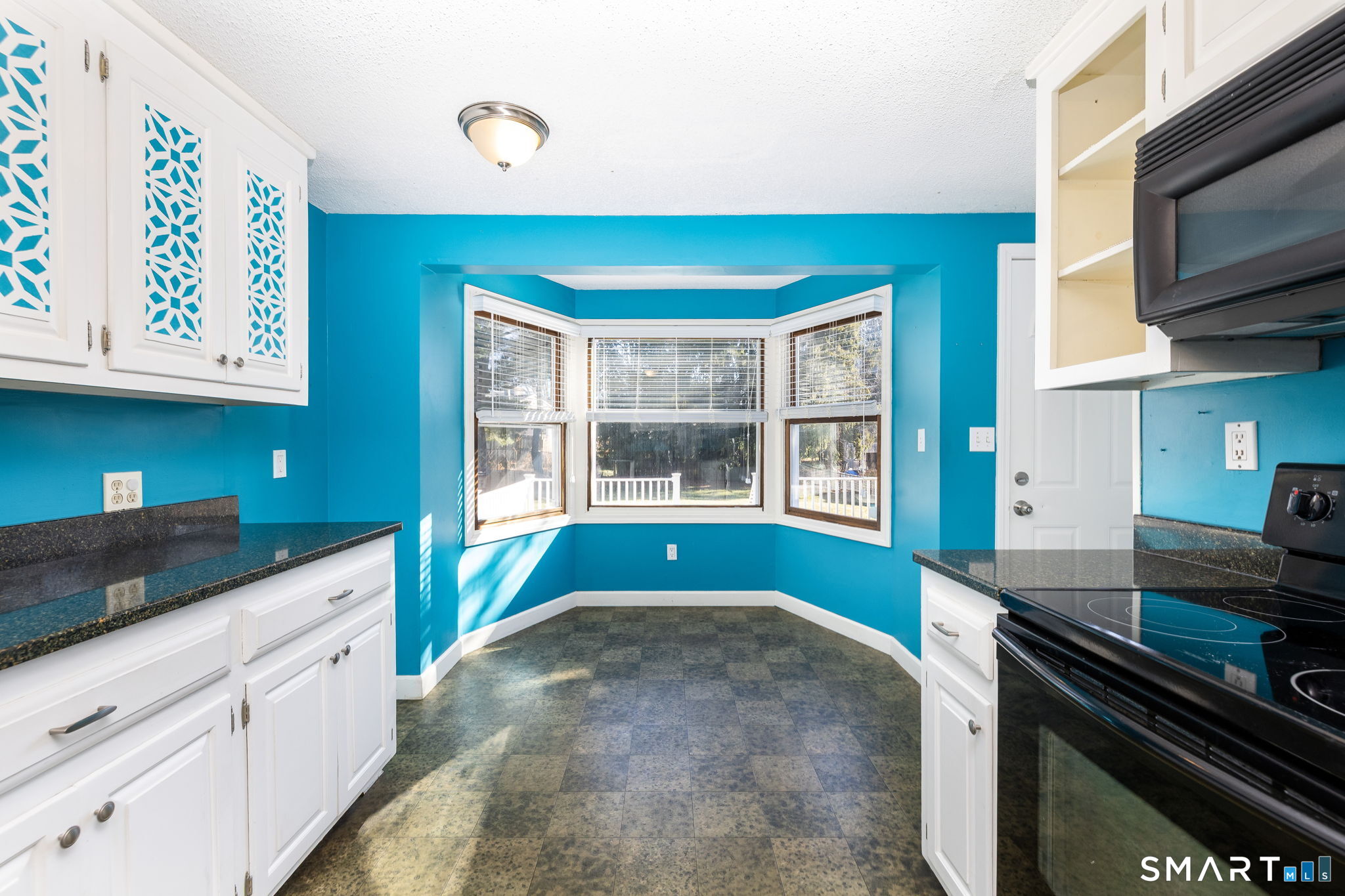 Photo 6 of 42 Valley View Lane, Vernon, CT