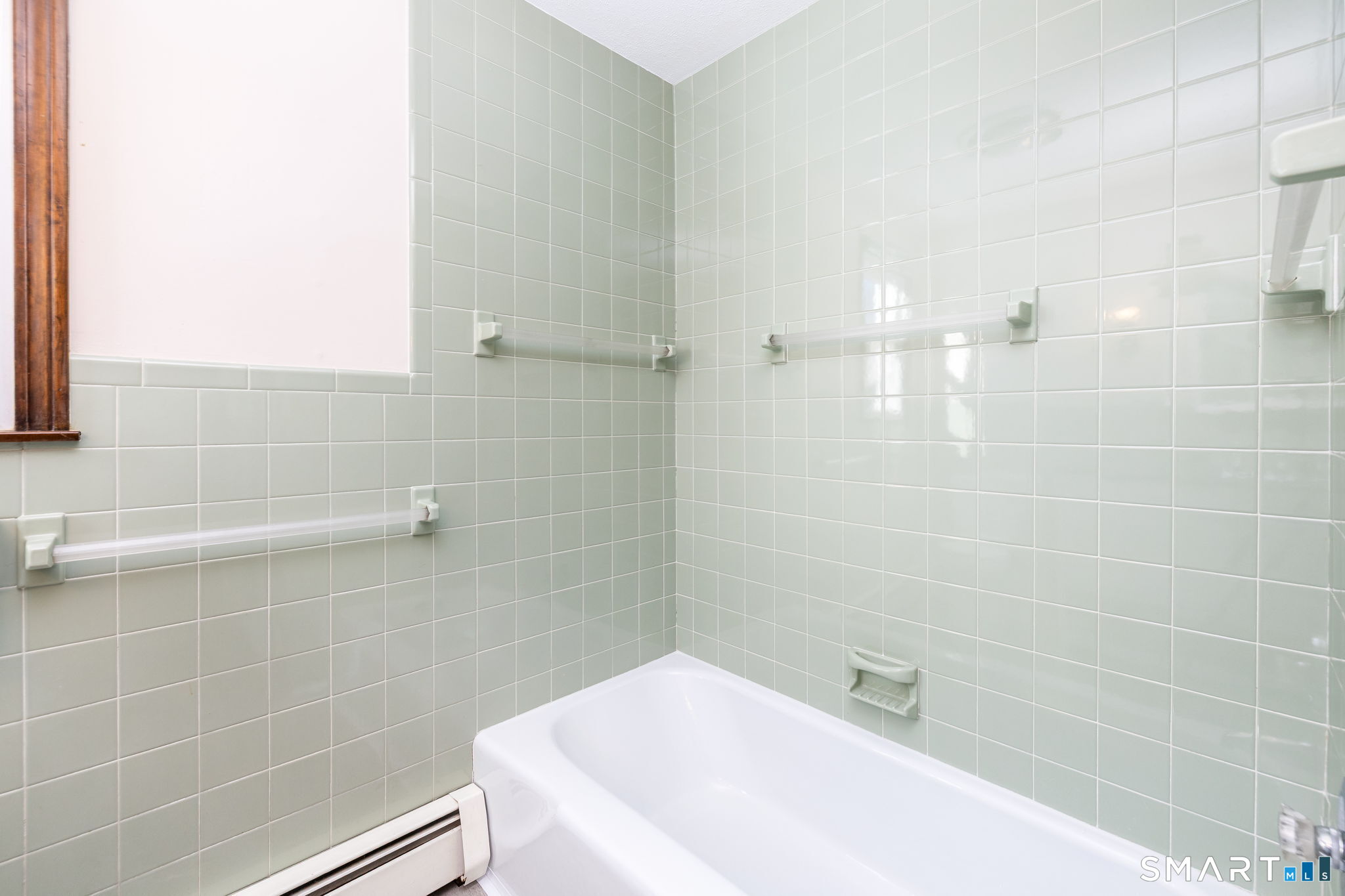 Photo 15 of 42 Valley View Lane, Vernon, CT