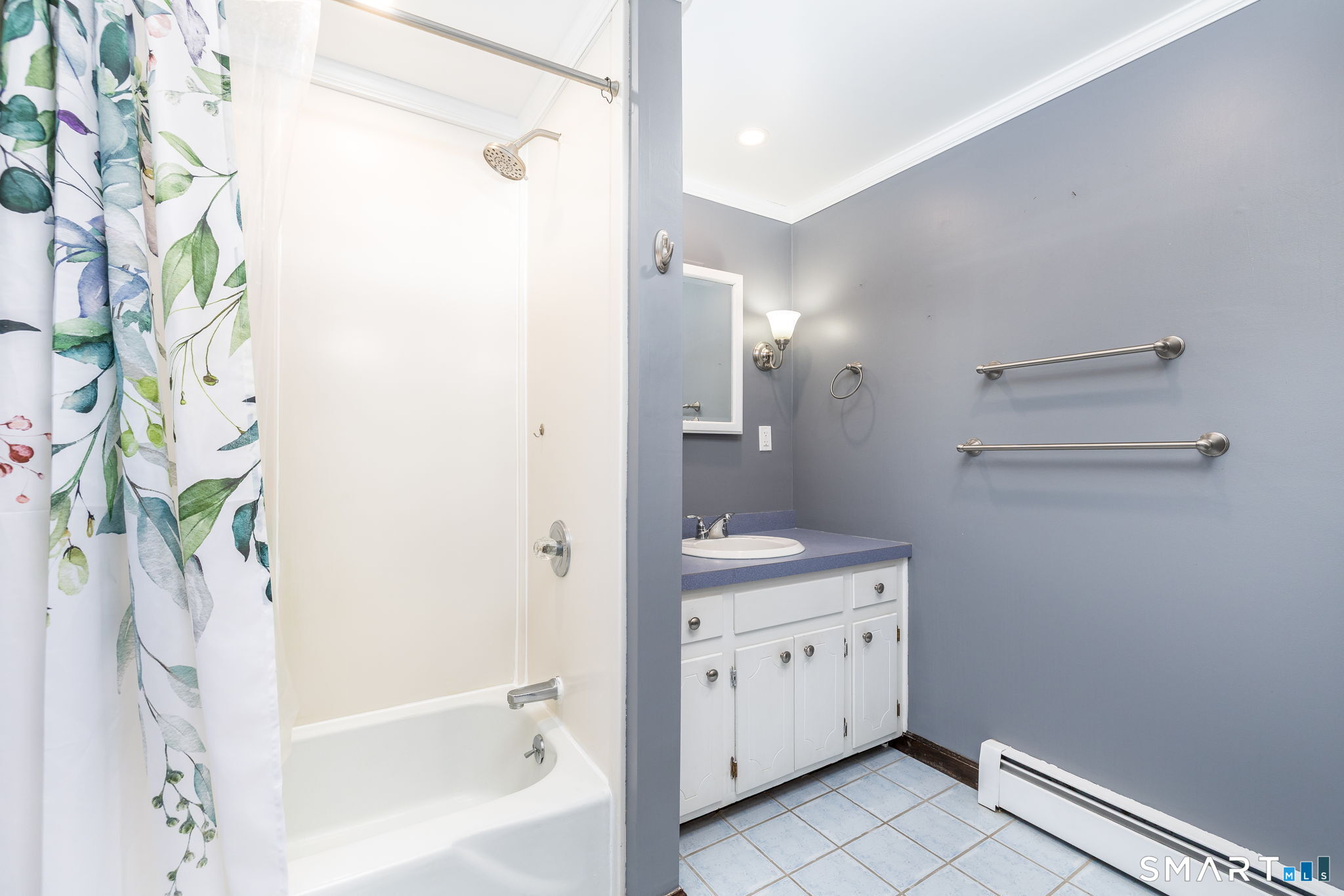 Photo 17 of 42 Valley View Lane, Vernon, CT