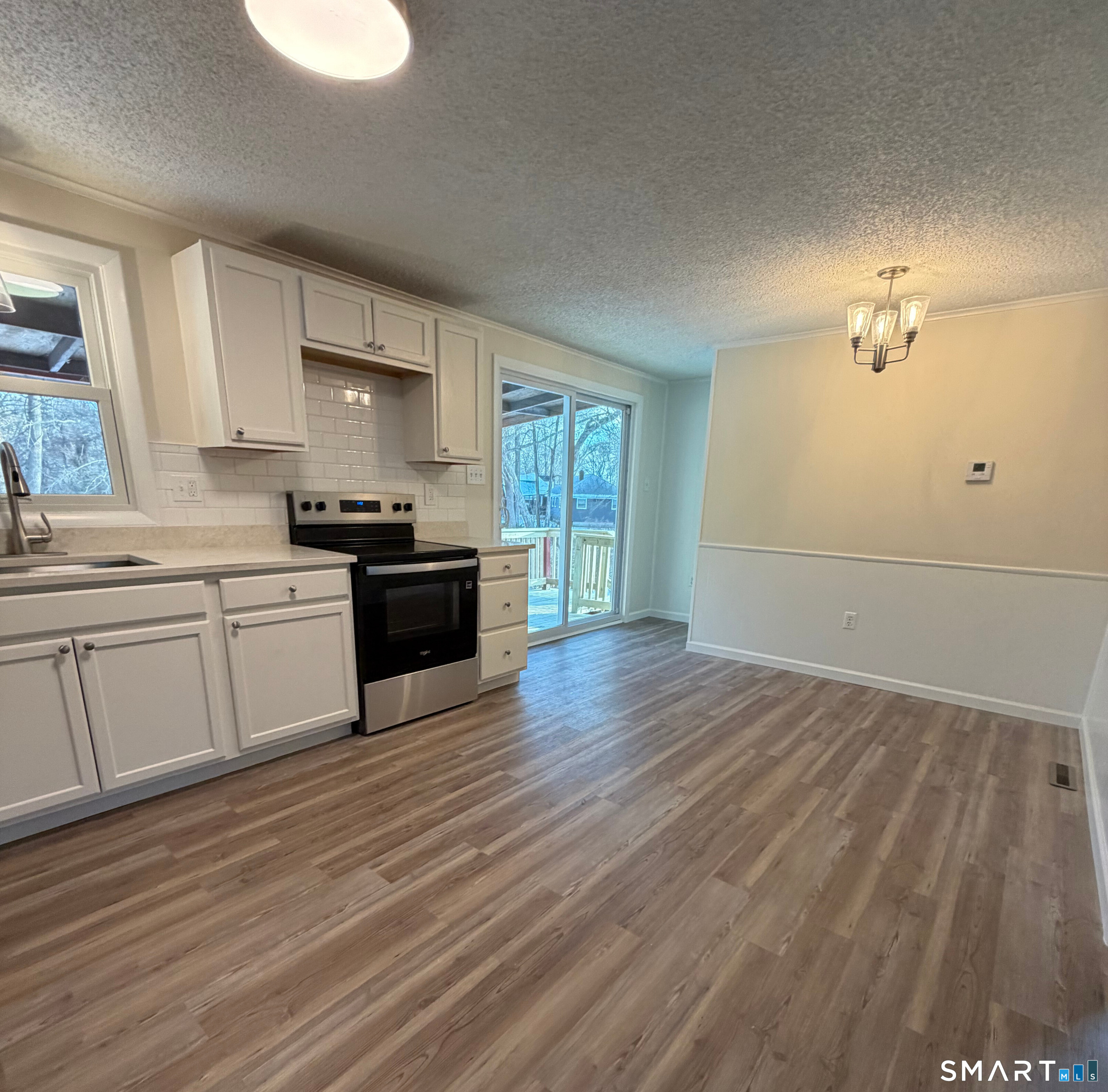 Photo 4 of 328 Hammock Road, Westbrook, CT