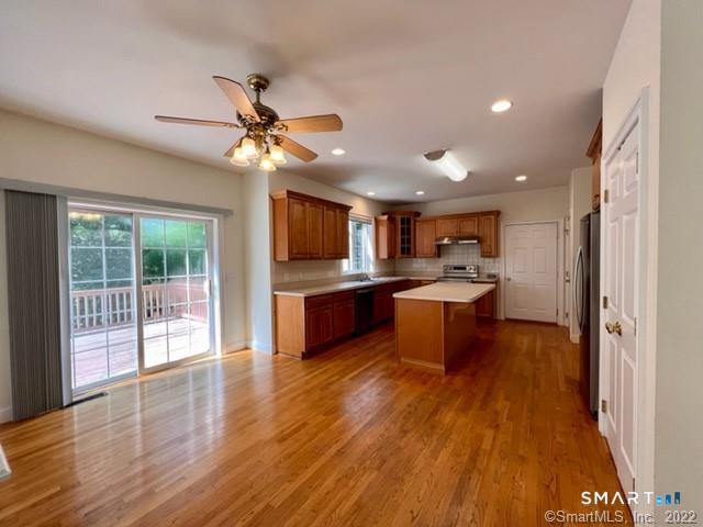 Photo 6 of 242 Upper Pattagansett Road, East Lyme, CT