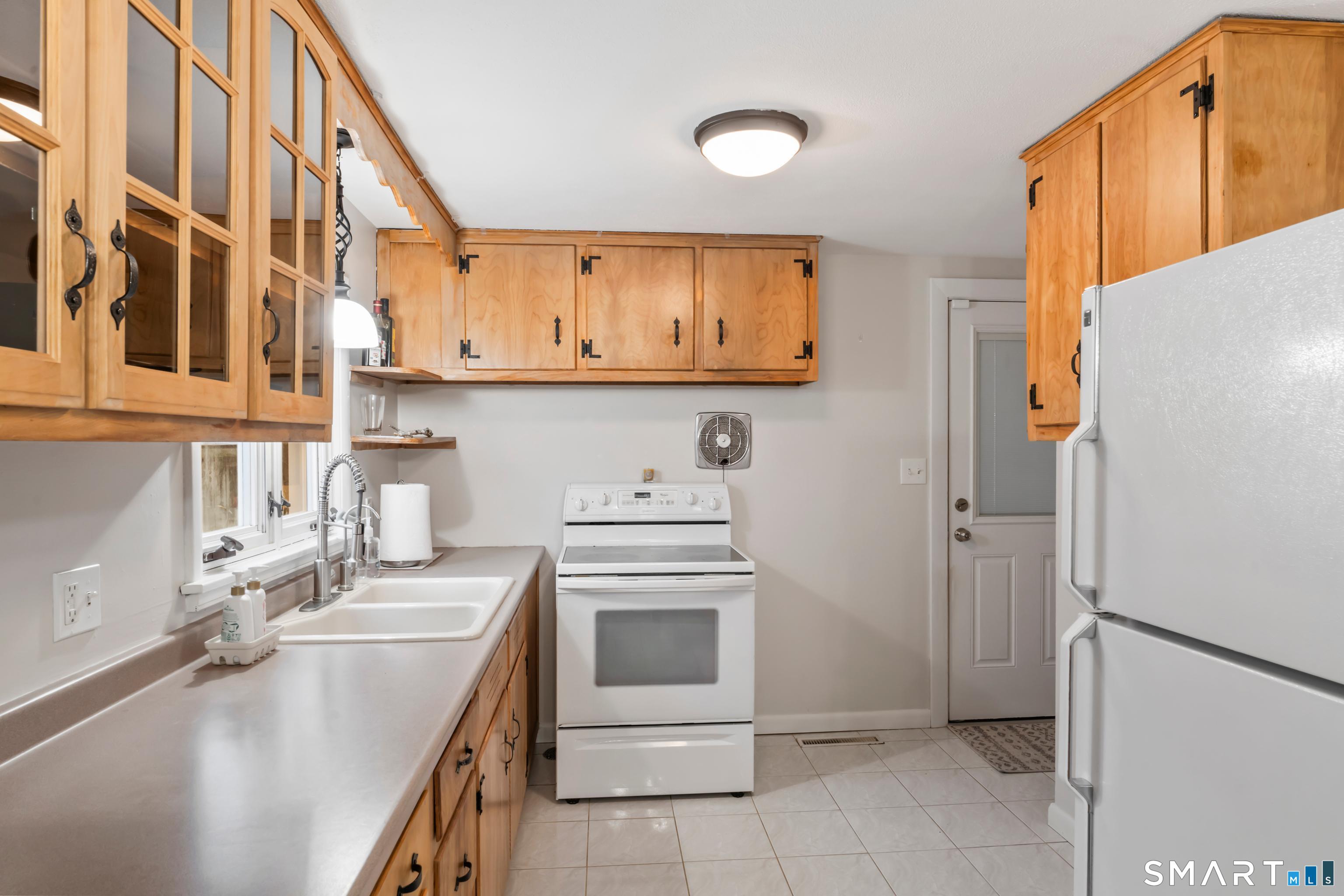 Photo 12 of 67 Dogwood Drive, Southington, CT