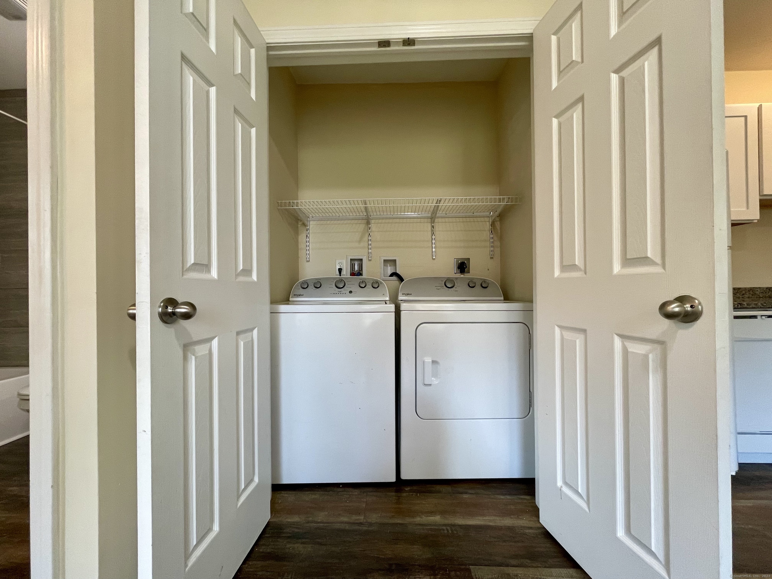 14 Dwight, Bristol, 06010, 2 Bedrooms Bedrooms, 0 ,1 BathroomBathrooms,Residential Rental,For Sale,Dwight,0,24146636