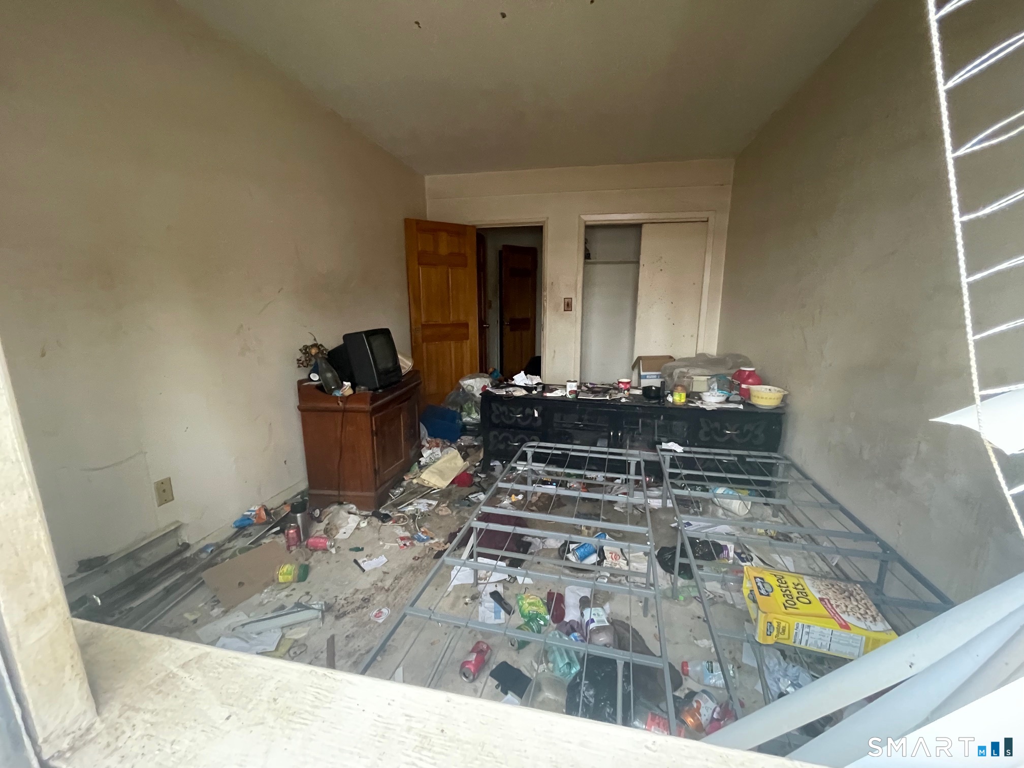 Photo 4 of 304 Pine Rock Avenue, Hamden, CT