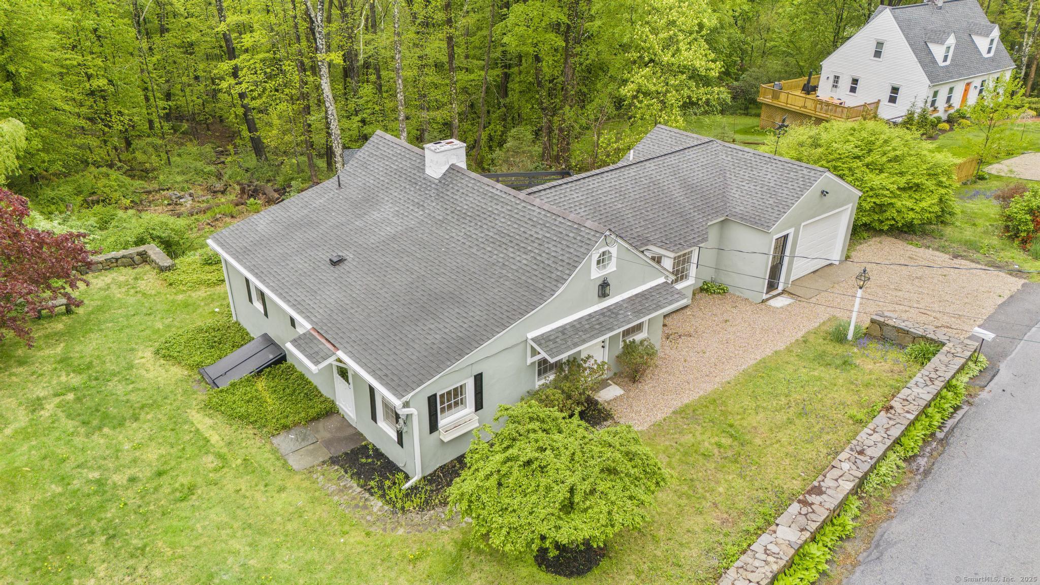 Homes for sale in Washington, CT | 13 South St, Washington, CT 06793 | MLS# 24146771