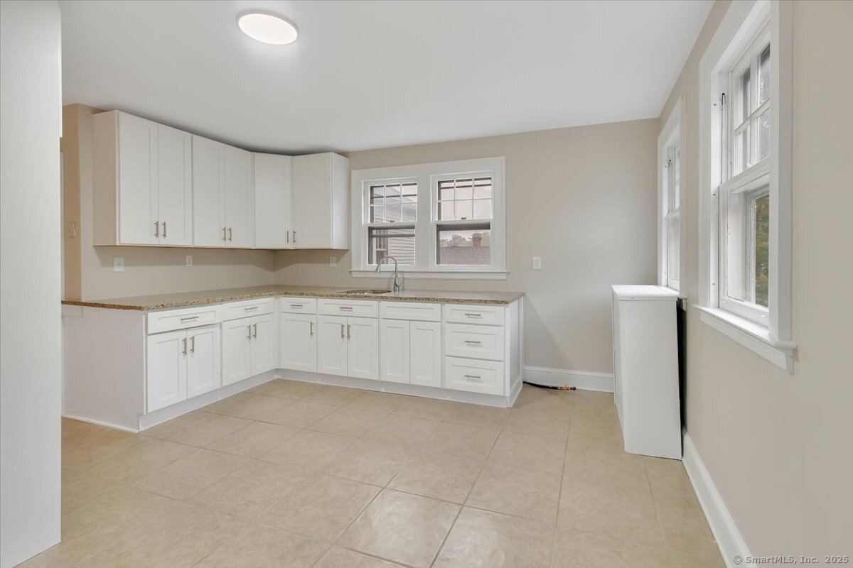 Homes for sale in Wethersfield, CT | 219 Jordan Ln, Wethersfield, CT 06109 | MLS# 24146774