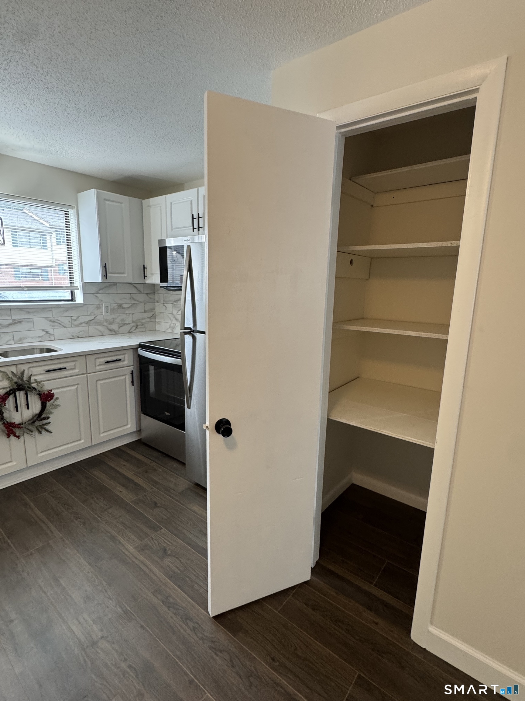 Photo 8 of 39 Horton Hill Road, Naugatuck, CT