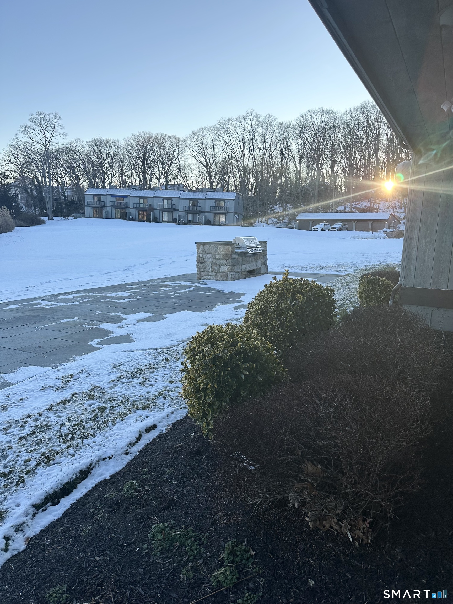 Homes for sale in Branford, CT | 20 Harbour Vlg #G, Branford, CT 06405 | MLS# 24146647