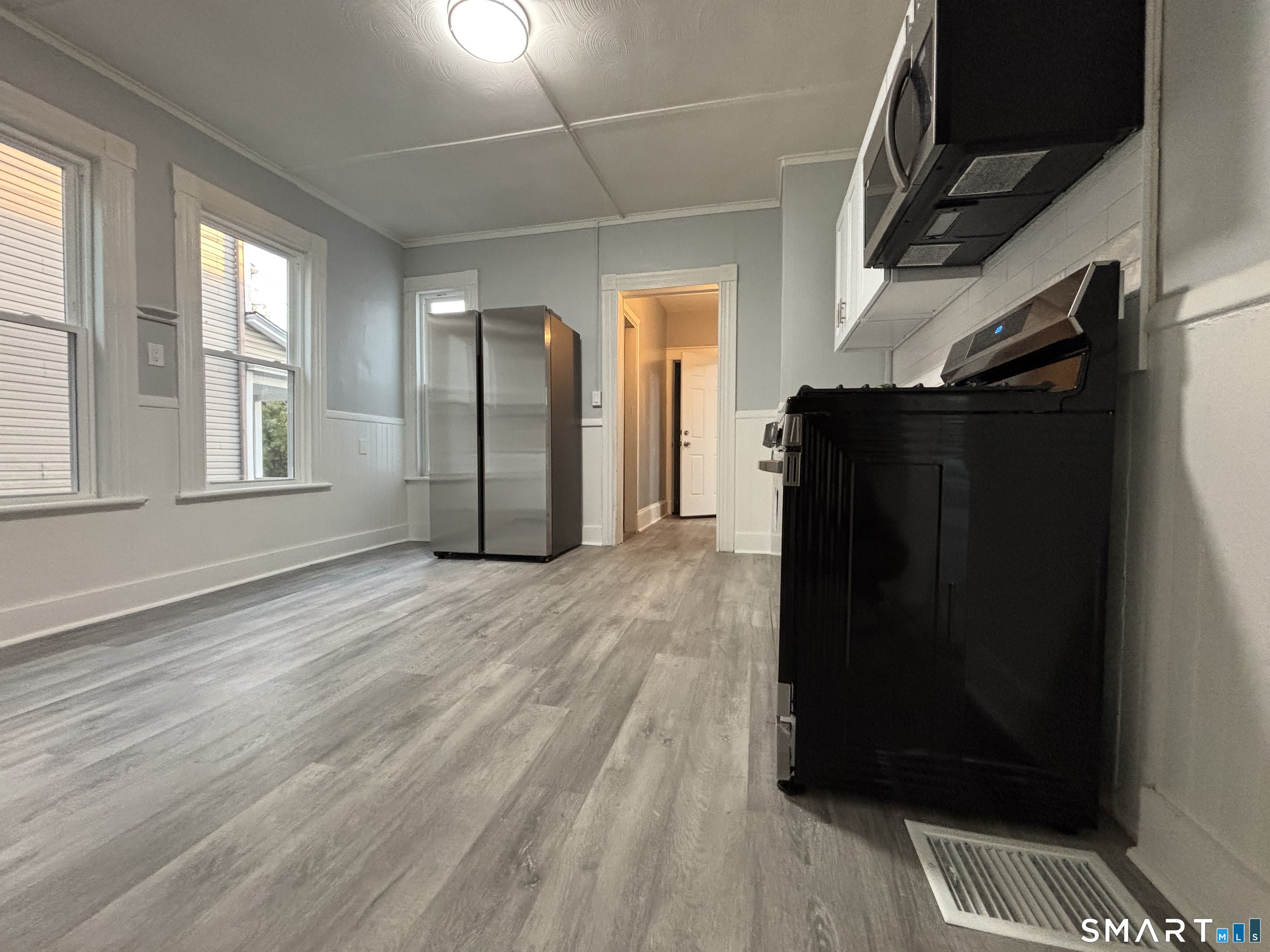 Photo 7 of 1158 Howard Avenue, Bridgeport, CT