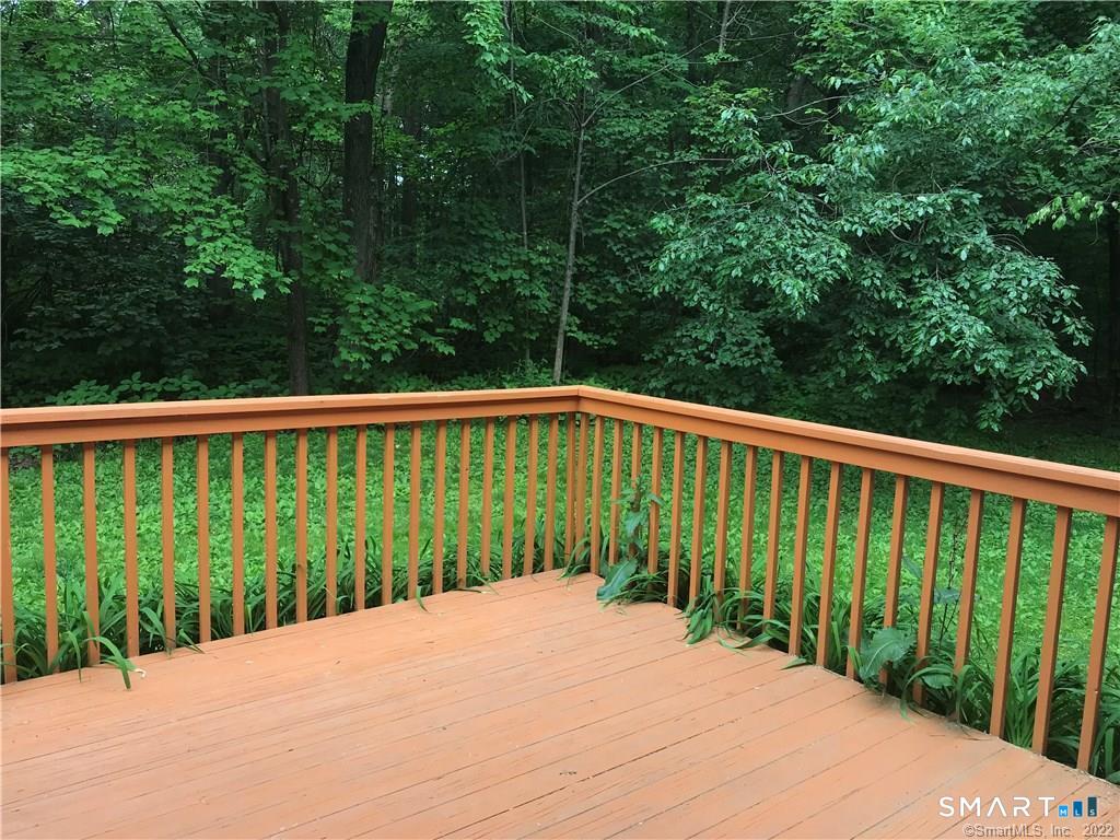 Homes for sale in Farmington, CT | 19 Village View Ln, Farmington, CT 06085 | MLS# 24144896