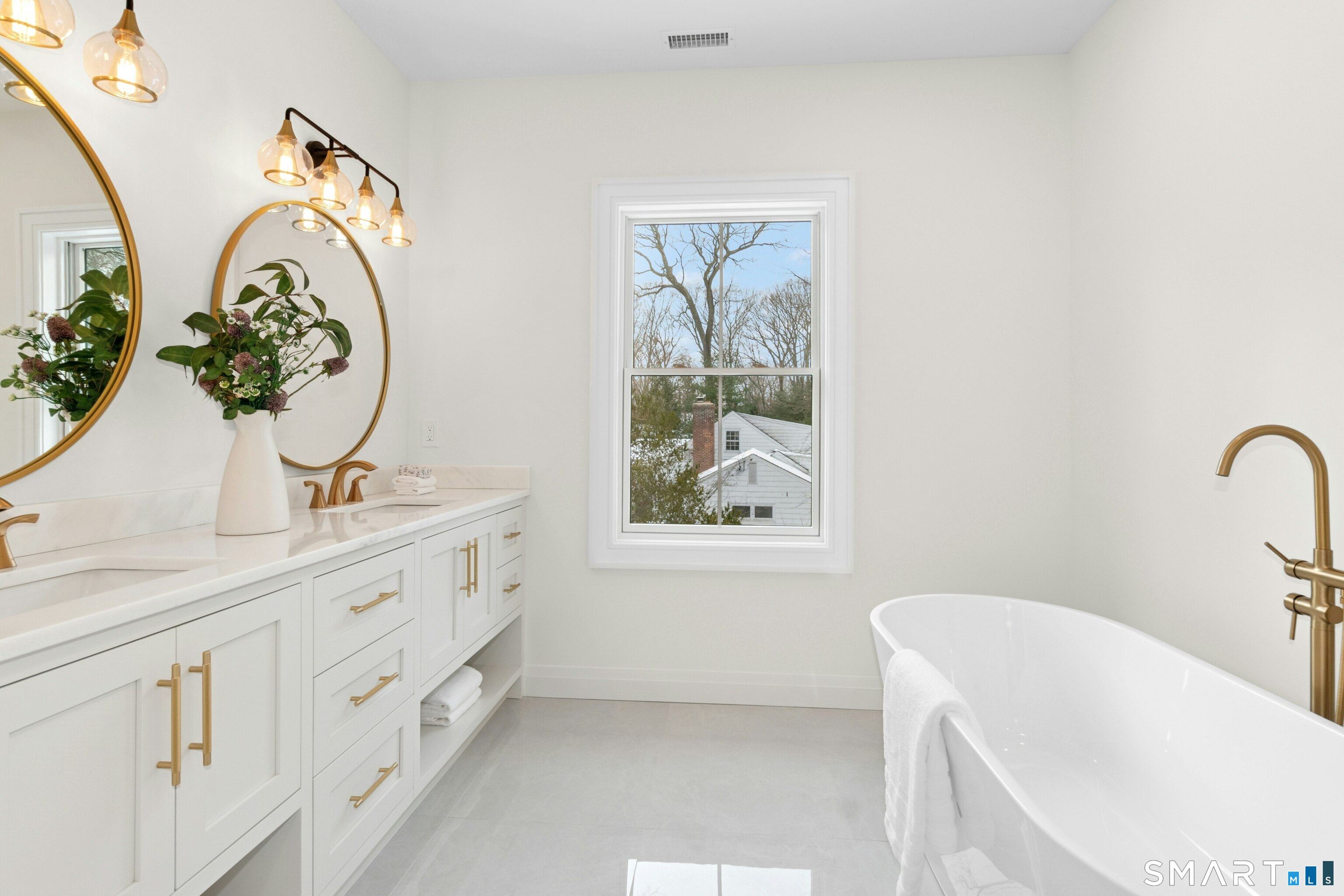 Photo 25 of 20 Marianne Road, Darien, CT