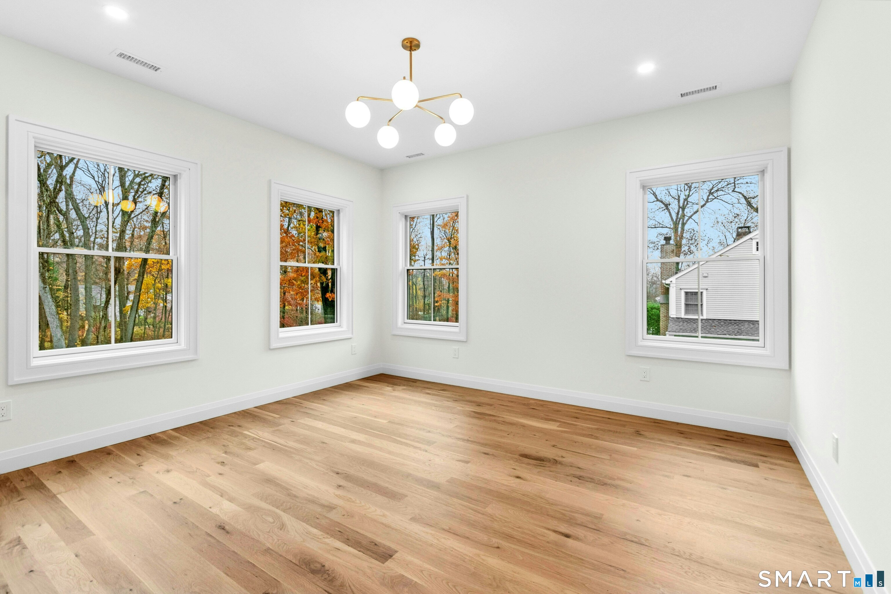 Photo 26 of 20 Marianne Road, Darien, CT