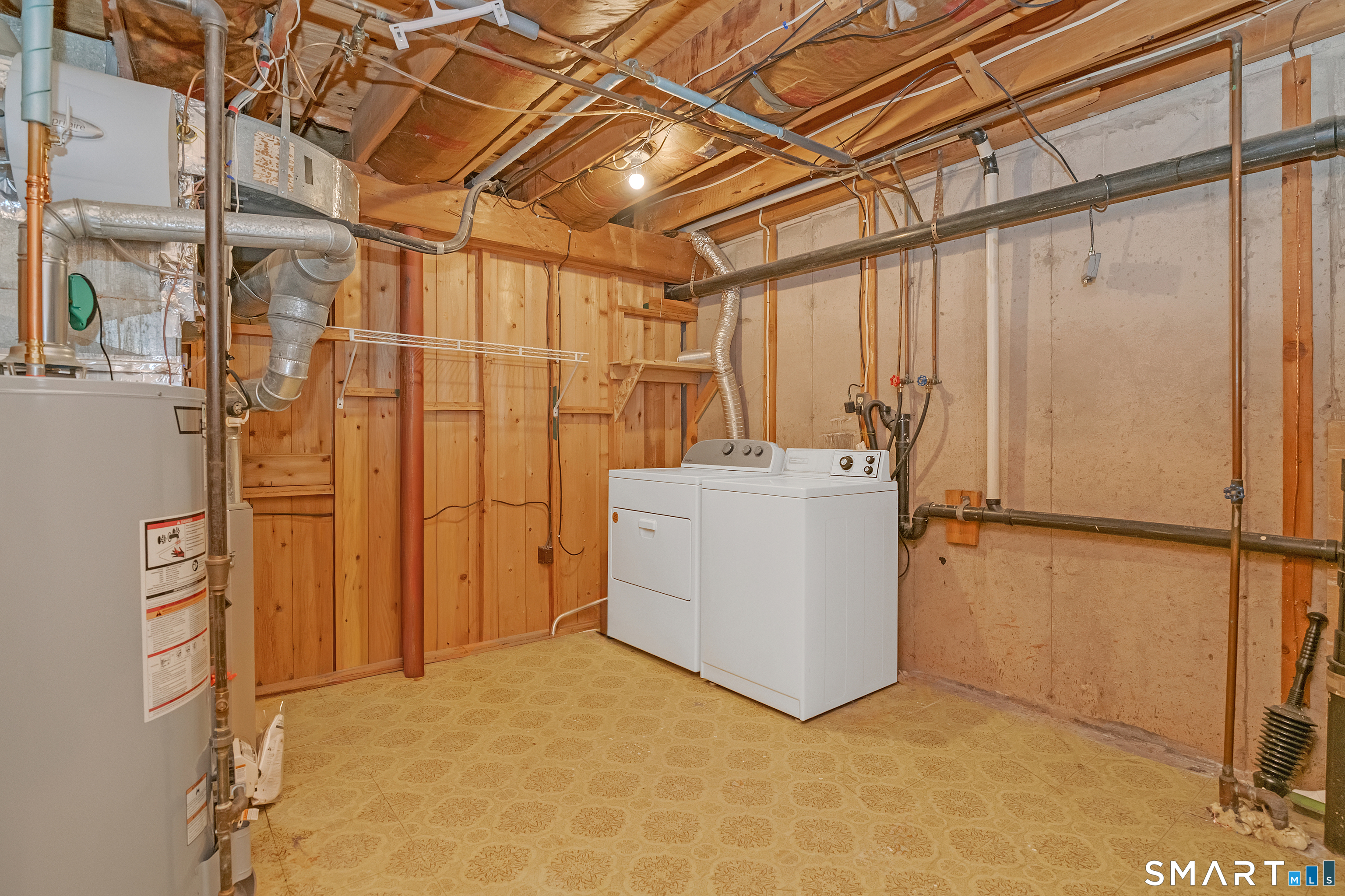 Homes for sale in Glastonbury, CT | 32 Conestoga Wy #32, Glastonbury, CT 06033 | MLS# 24146715