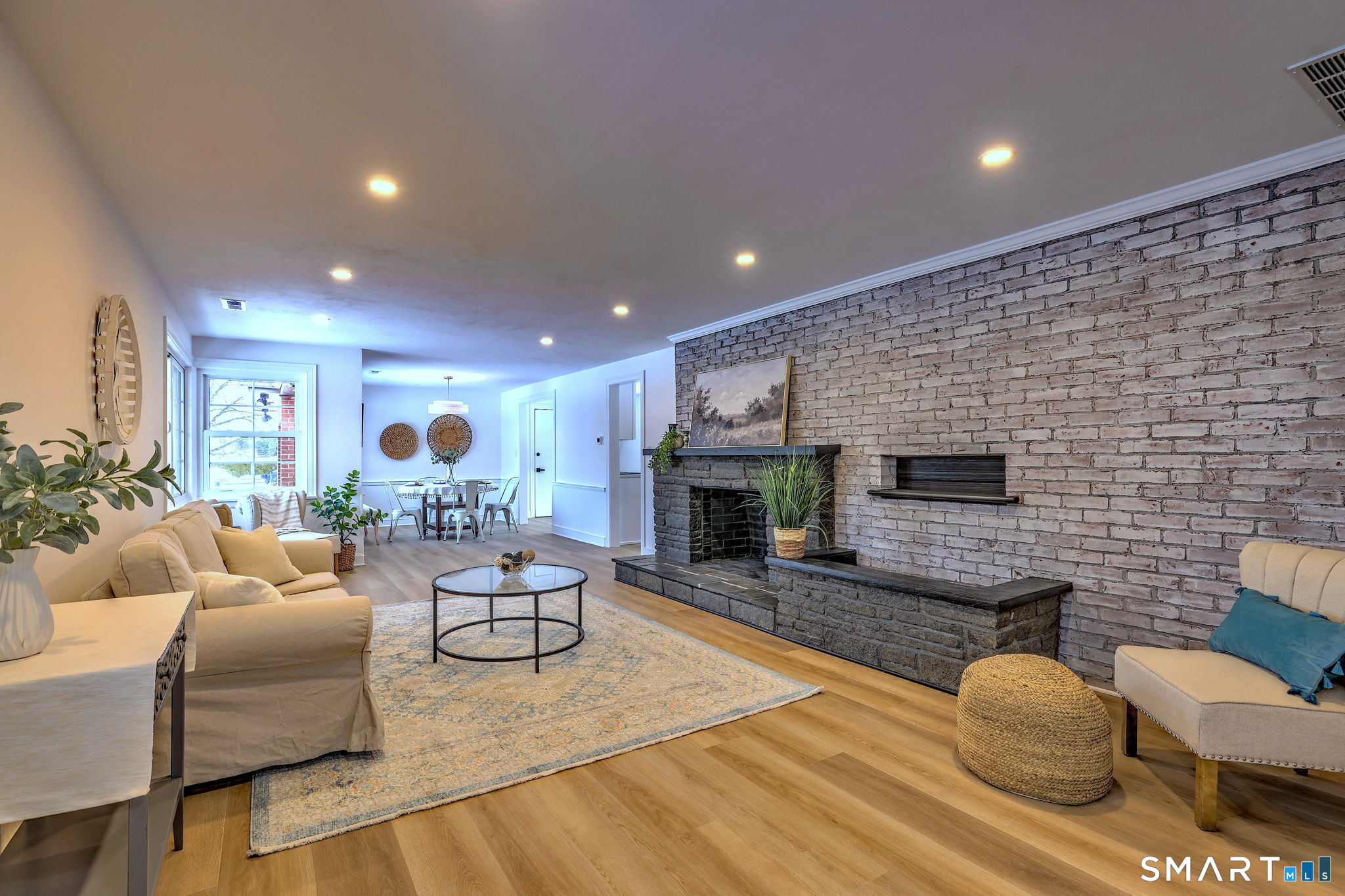 Photo 4 of 53 Geer Street, Cromwell, CT