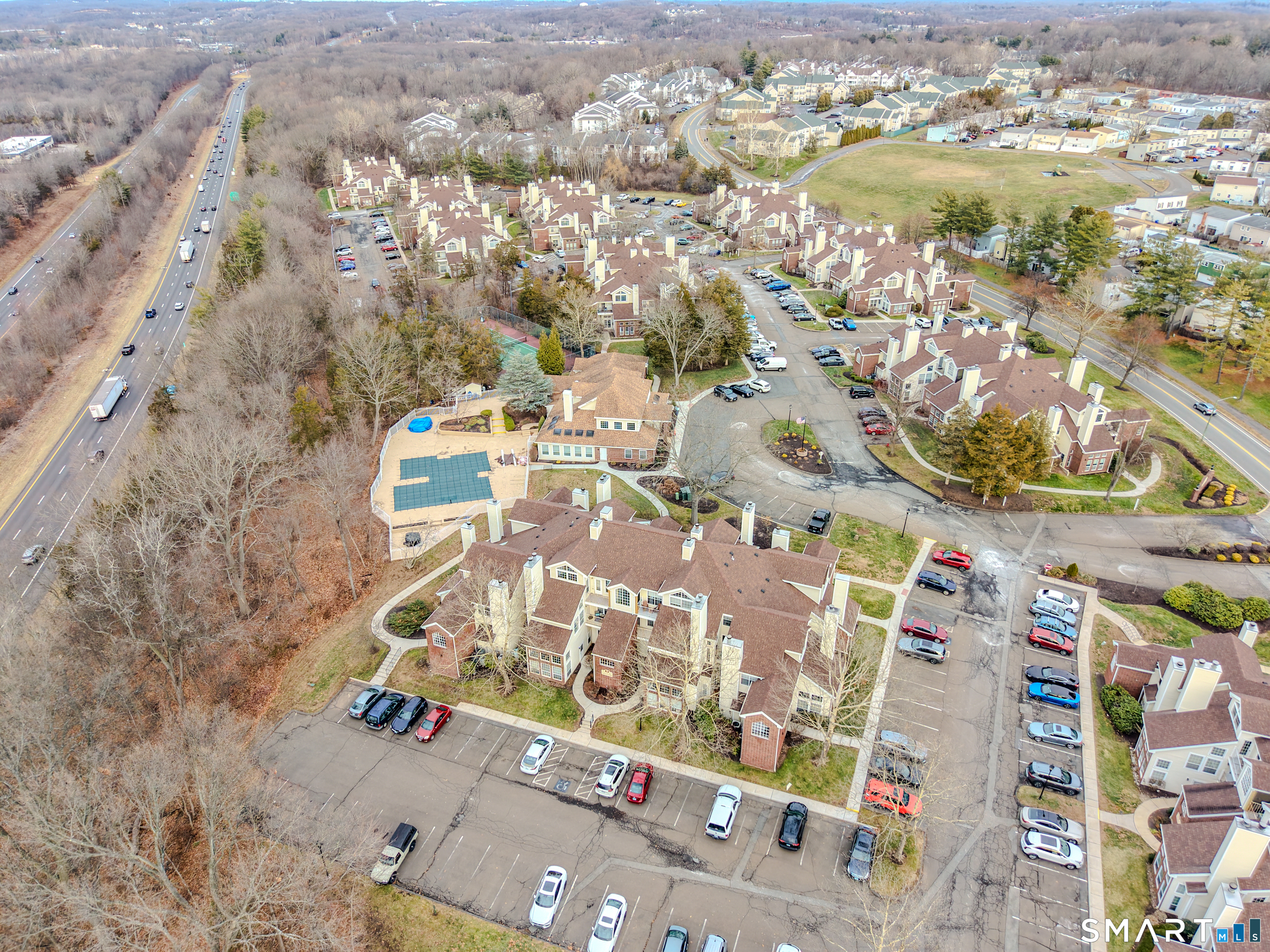 Photo 22 of 211 Carriage Crossing Lane, Middletown, CT