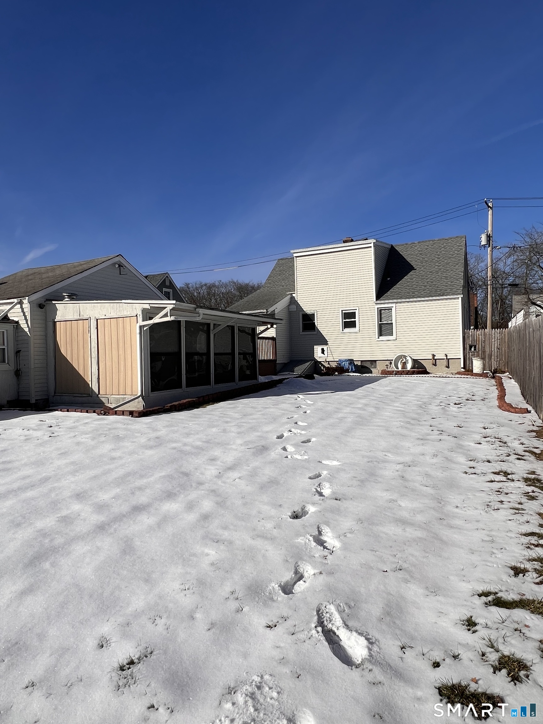 Homes for sale in East Haven, CT | 9 Gerrish Ave, East Haven, CT 06512 | MLS# 24117418