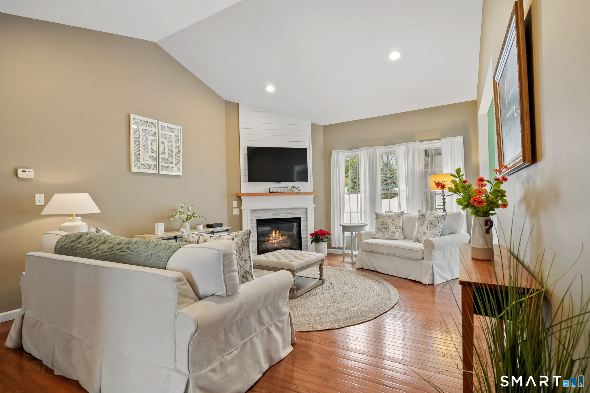 Photo 12 of 520 Traditions Court, Oxford, CT