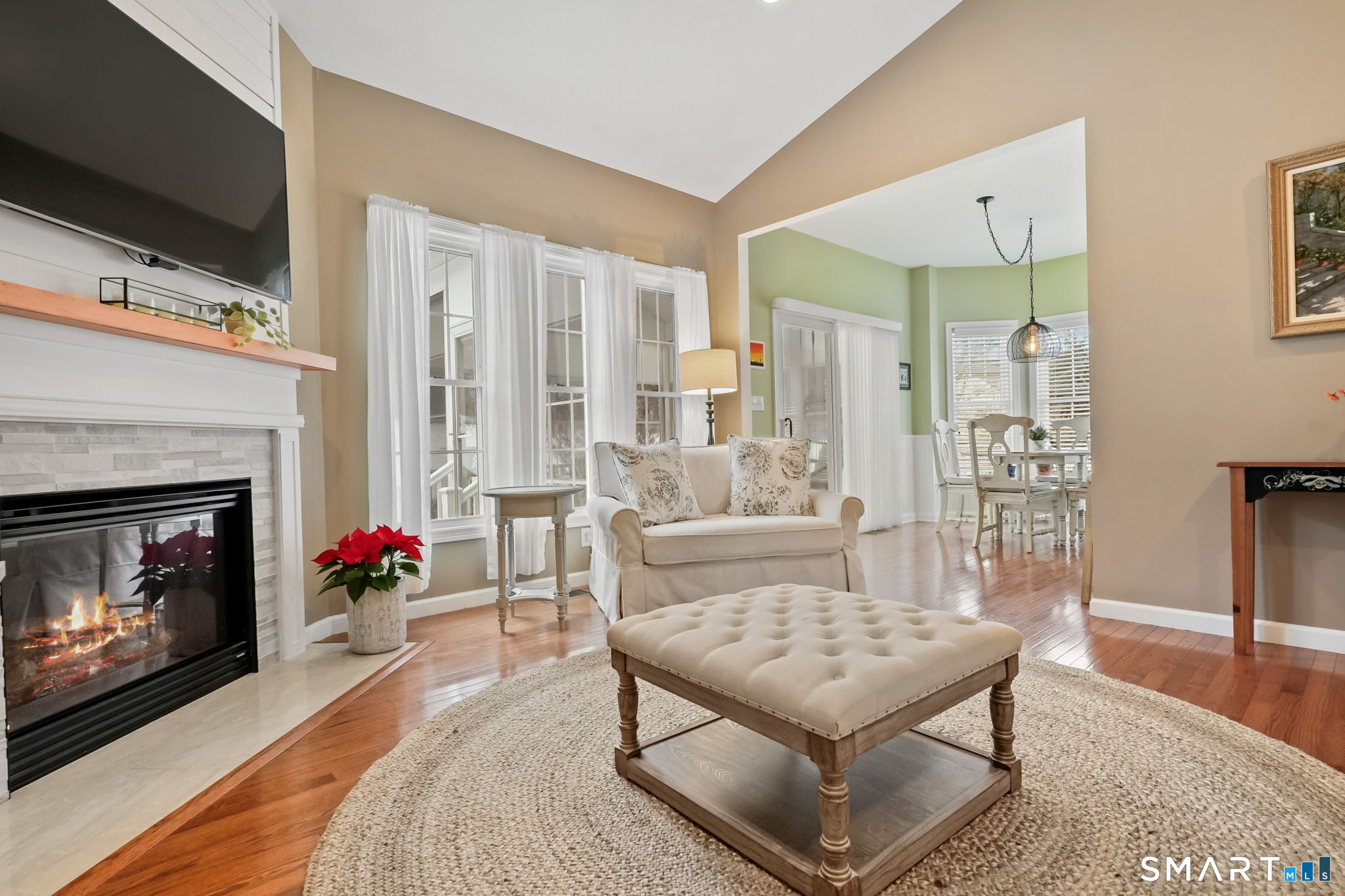 Photo 14 of 520 Traditions Court, Oxford, CT