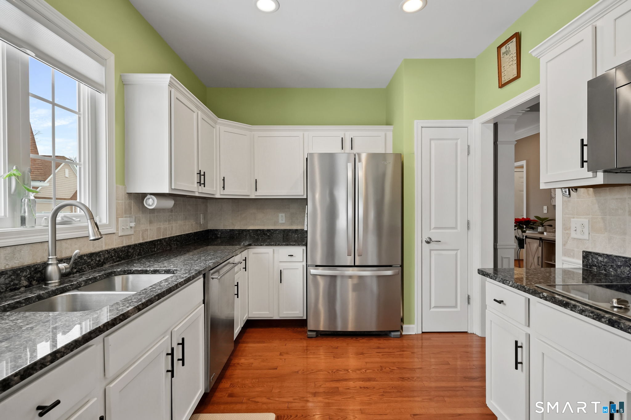 Photo 25 of 520 Traditions Court, Oxford, CT