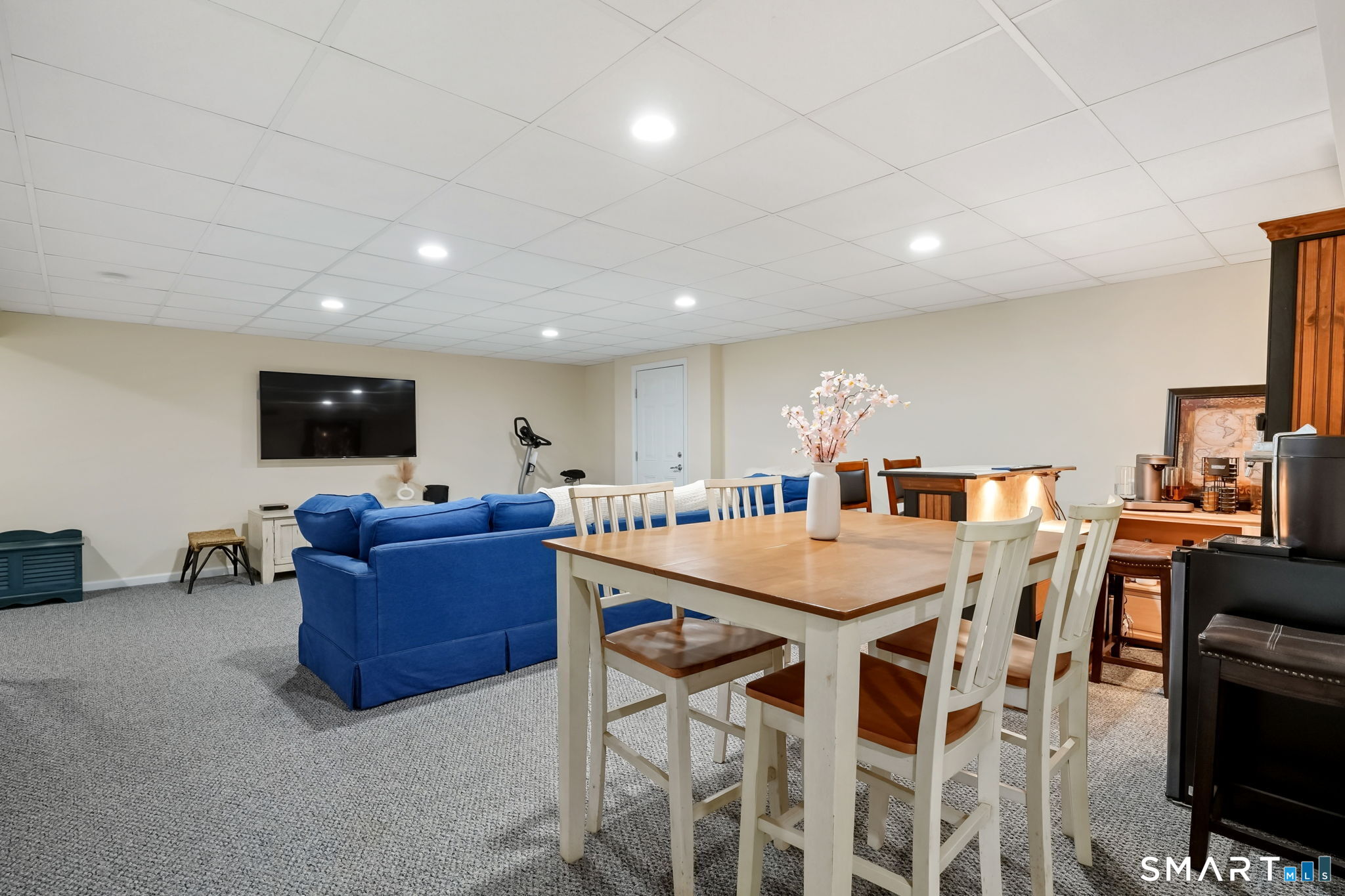 Photo 34 of 520 Traditions Court, Oxford, CT