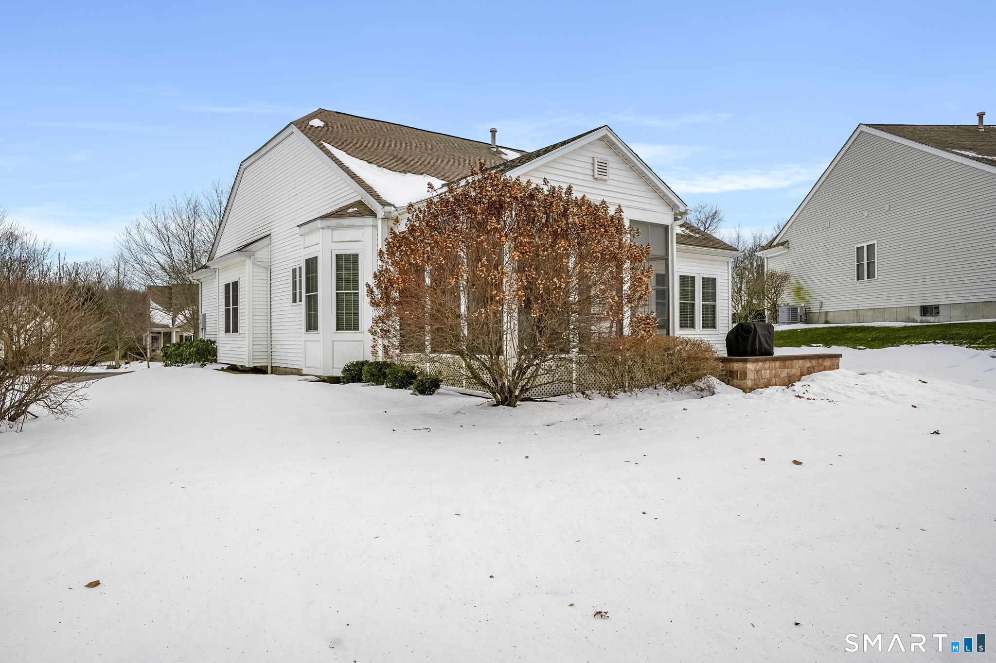 Photo 37 of 520 Traditions Court, Oxford, CT