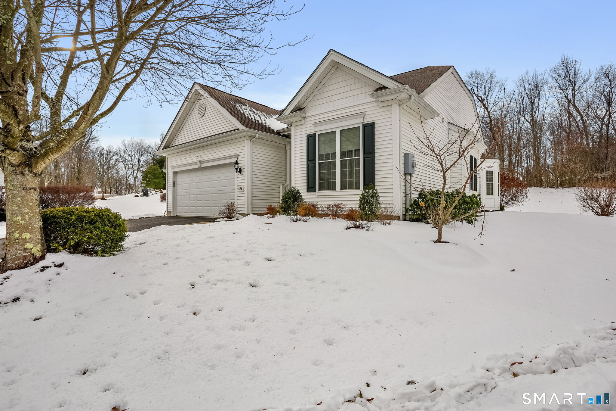 Photo 2 of 520 Traditions Court, Oxford, CT