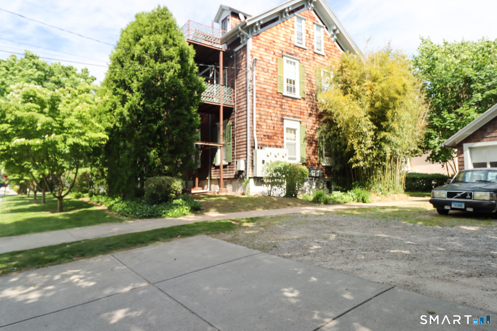 Photo 20 of 883 Montauk Avenue, New London, CT