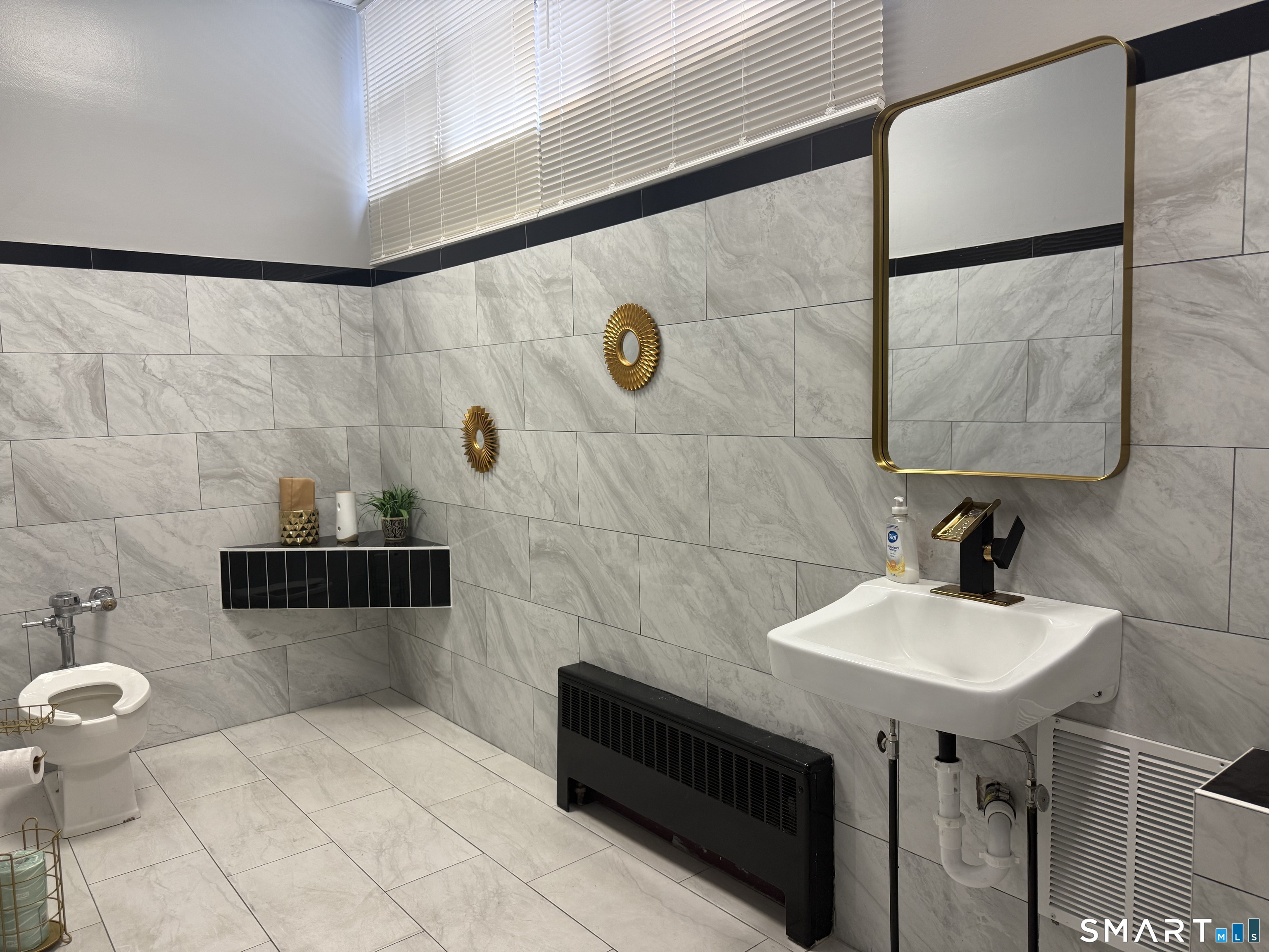 998 Farmington, West Hartford, 06107, 0 , 0 ,0,Commercial For Lease,For Rent,998 Farmington,0,24147108