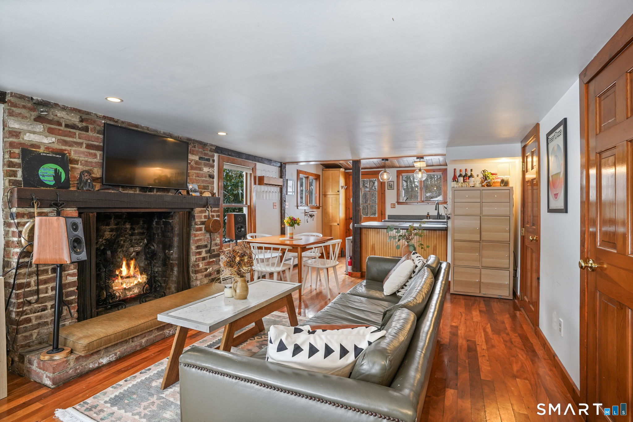 Homes for sale in Redding, CT | 7 Peaceable St, Redding, CT 06896 | MLS# 24146520