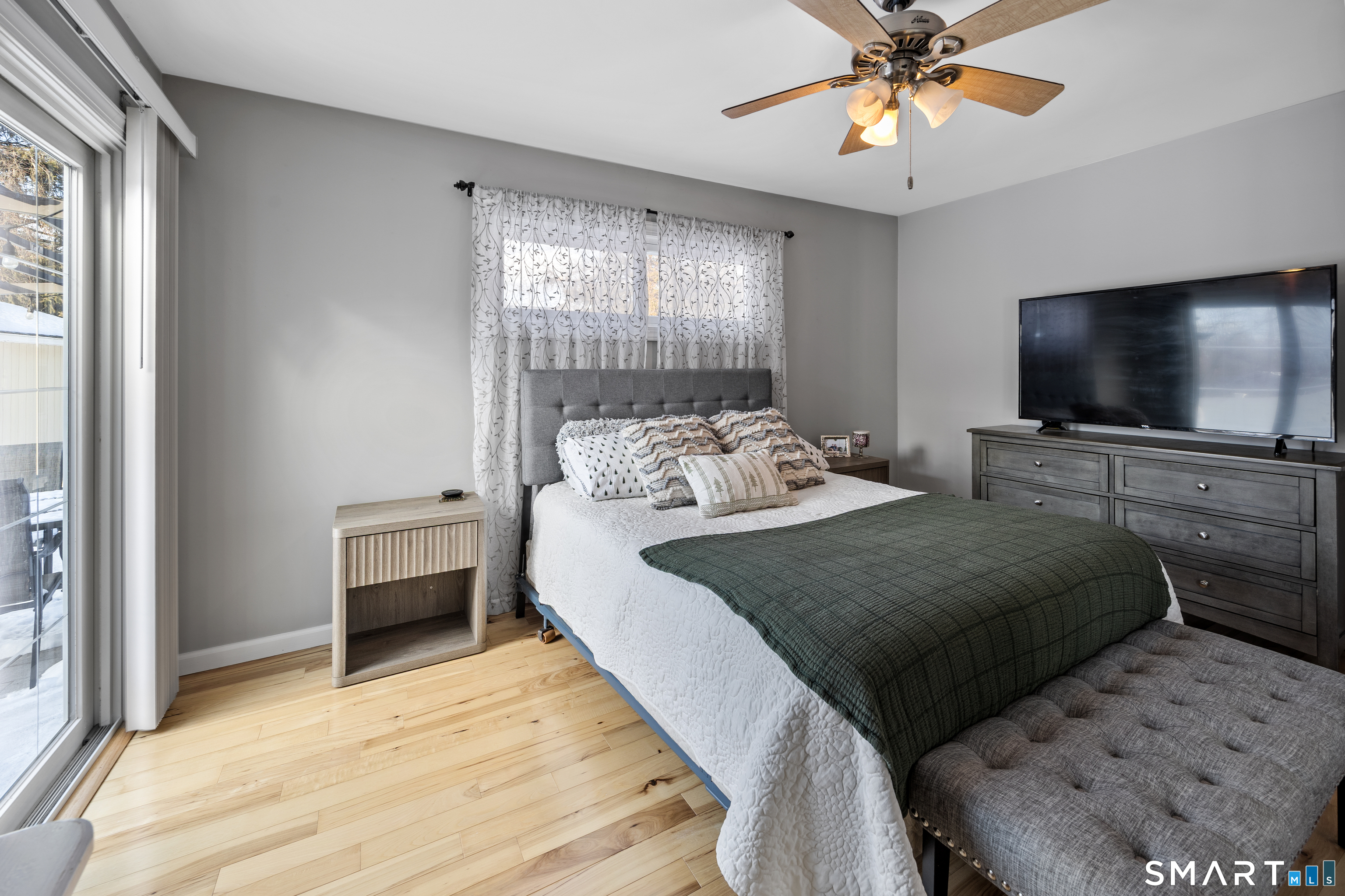 Photo 13 of 29 Reliance Road, Plainville, CT