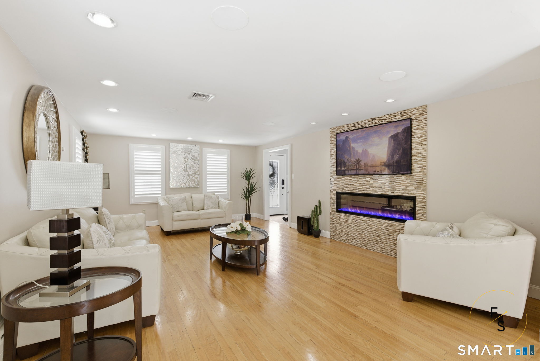 Homes for sale in Wethersfield, CT | 508 Highland St, Wethersfield, CT 06109 | MLS# 24147153